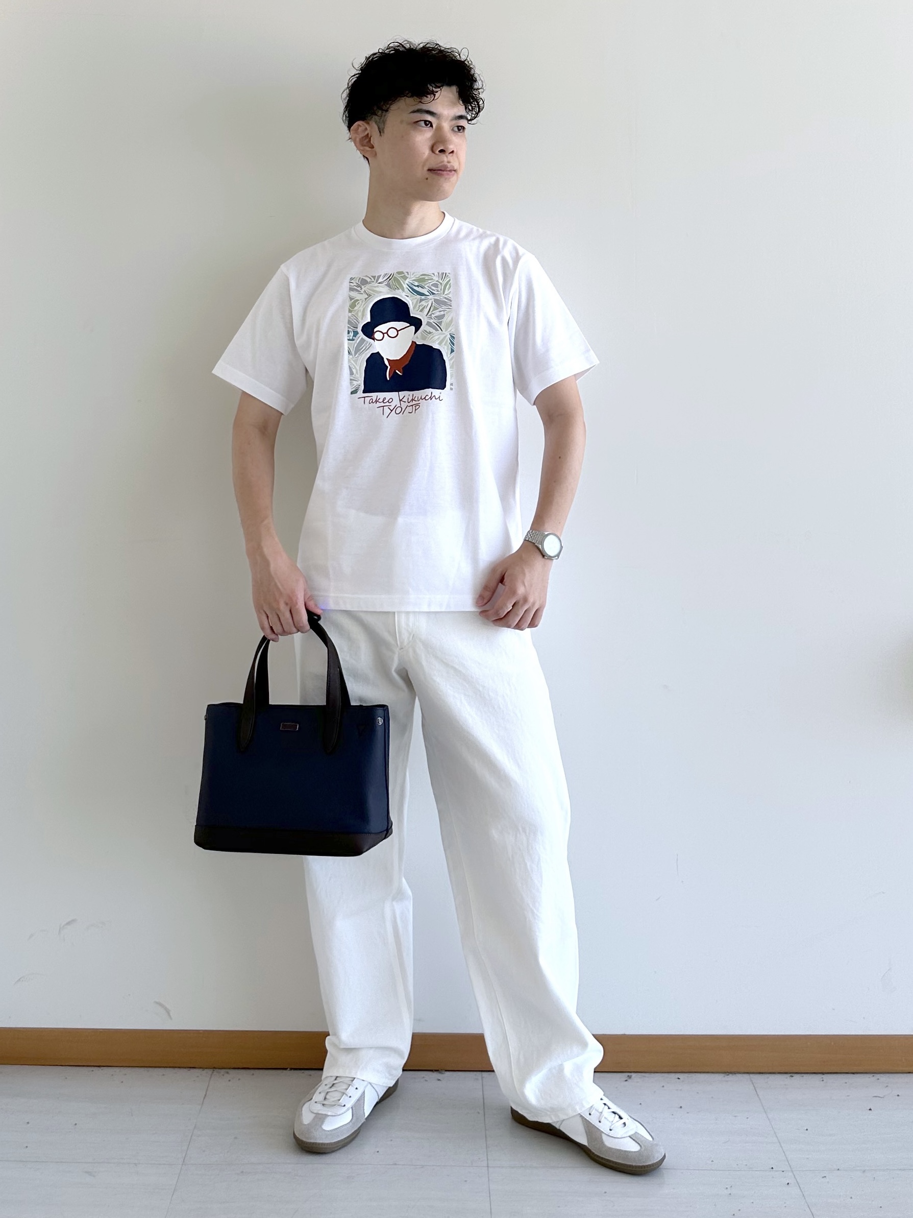 イッシーさんの「TAKEO KIKUCHI｜【BOWLER HAT LABEL】ボーラーハットウォーカー刺繍 ボタンダウンシャツ」を使ったコーディネート