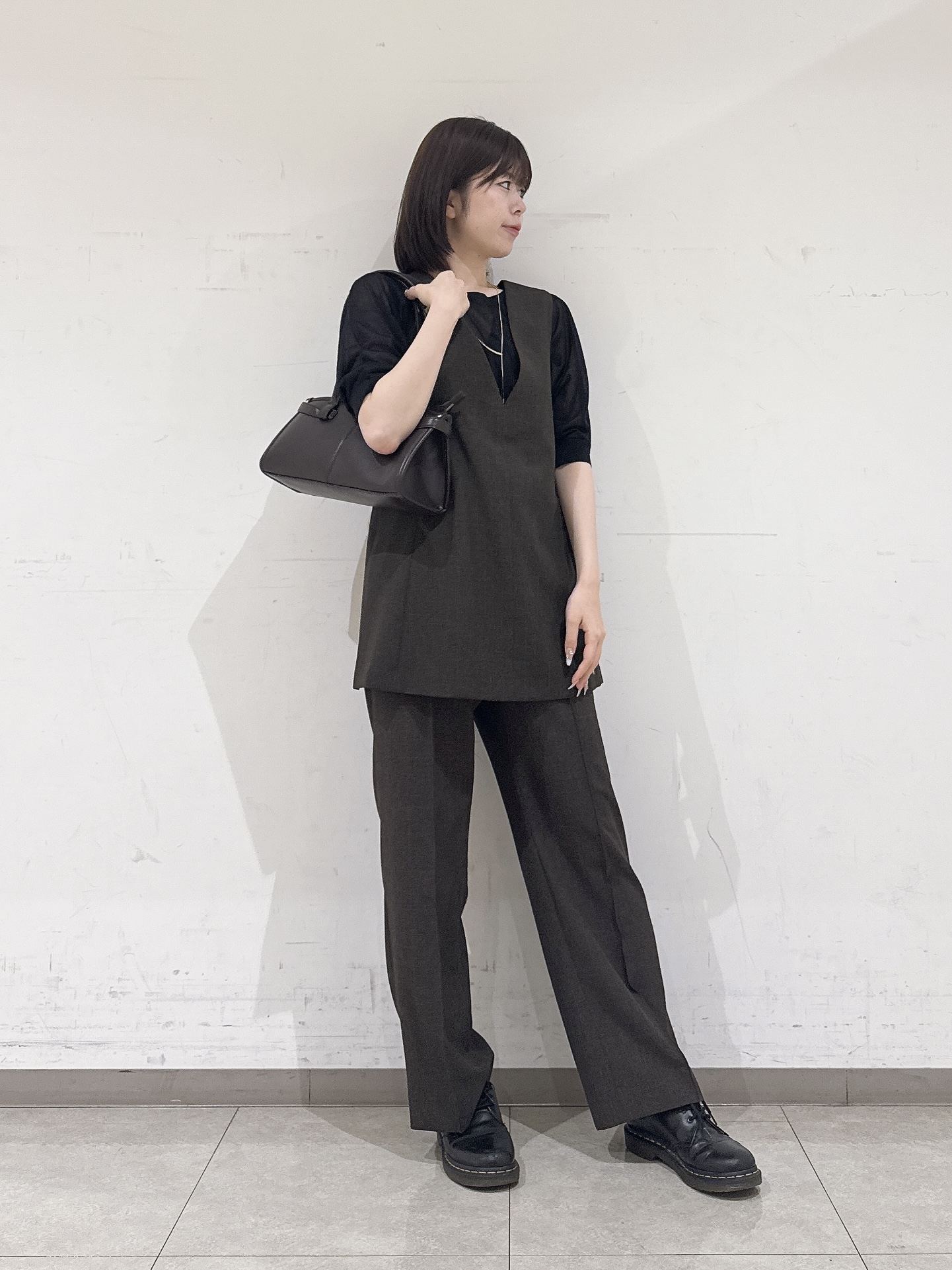 rinaさんの「INDIVI｜【体型カバー／洗える】シアードルマンニット」を使ったコーディネート