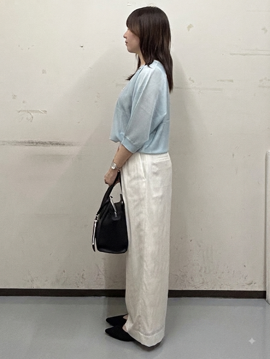 noeさんの「INDIVI｜【体型カバー／洗える】シアードルマンニット」を使ったコーディネート