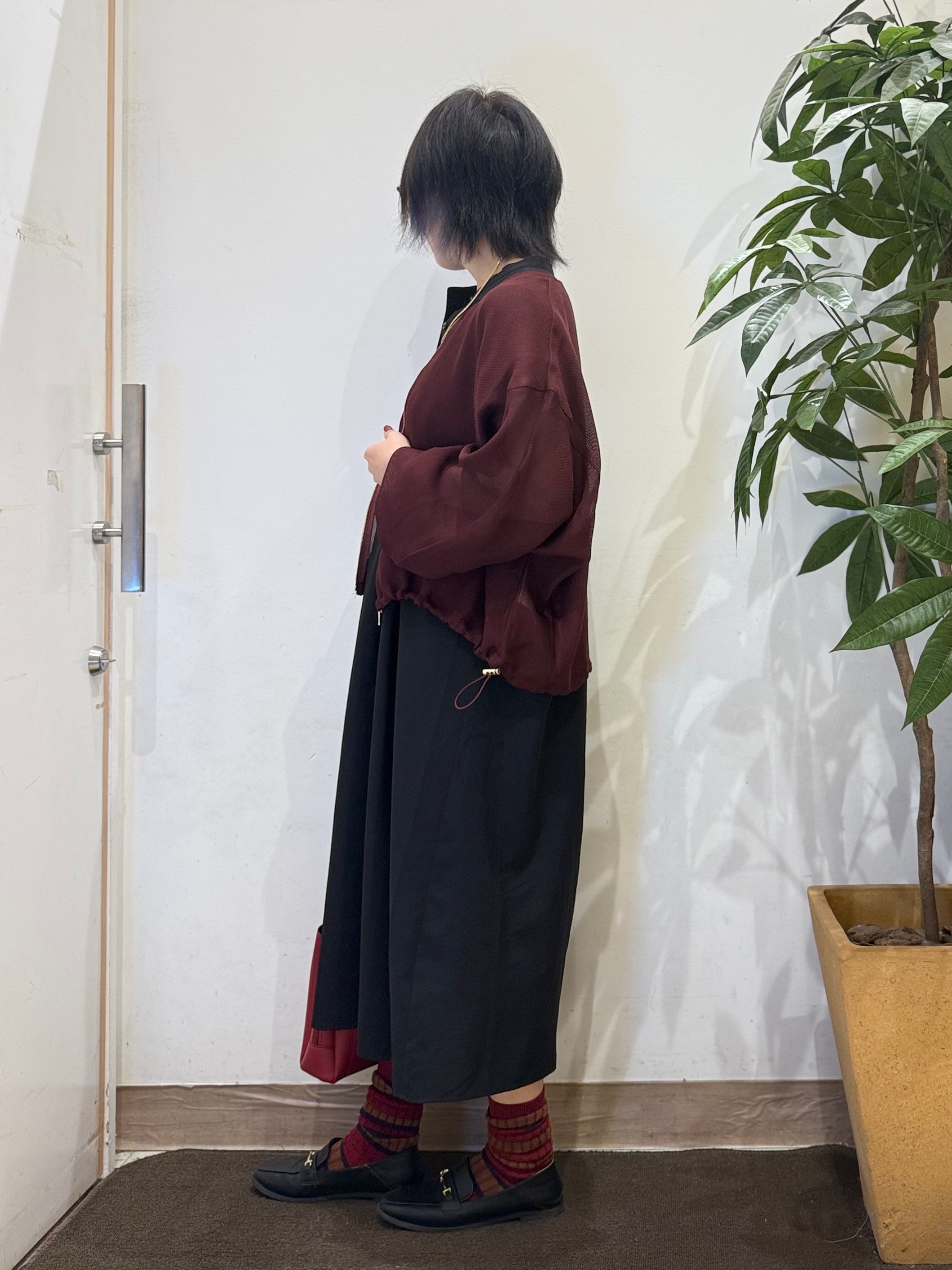 misakiさんの「SHOO･LA･RUE｜【通気性〇/セットアップ可/洗濯機可】メッシュドルマン ジップブルゾン」を使ったコーディネート