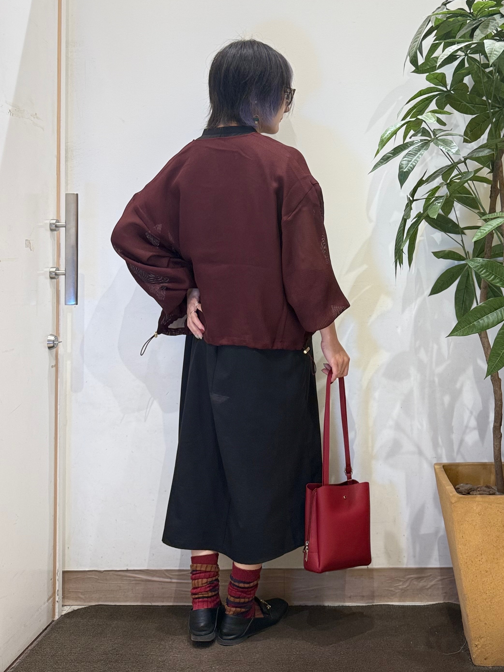 misakiさんの「SHOO･LA･RUE｜【通気性〇/セットアップ可/洗濯機可】メッシュドルマン ジップブルゾン」を使ったコーディネート