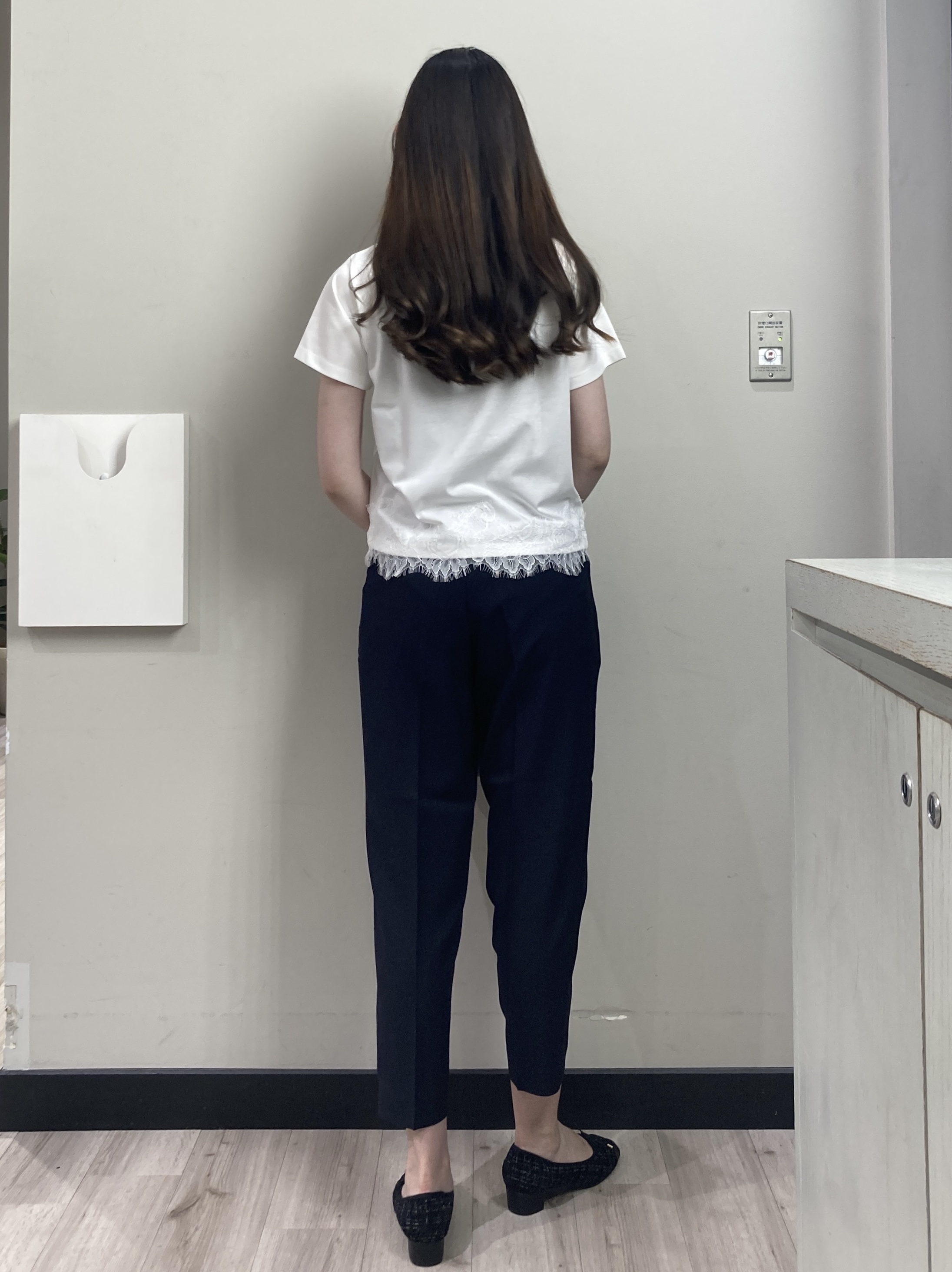 わかさんの「index｜【接触冷感／UVケア】裾レースロゴTシャツ《洗濯機OK／S-3L》」を使ったコーディネート