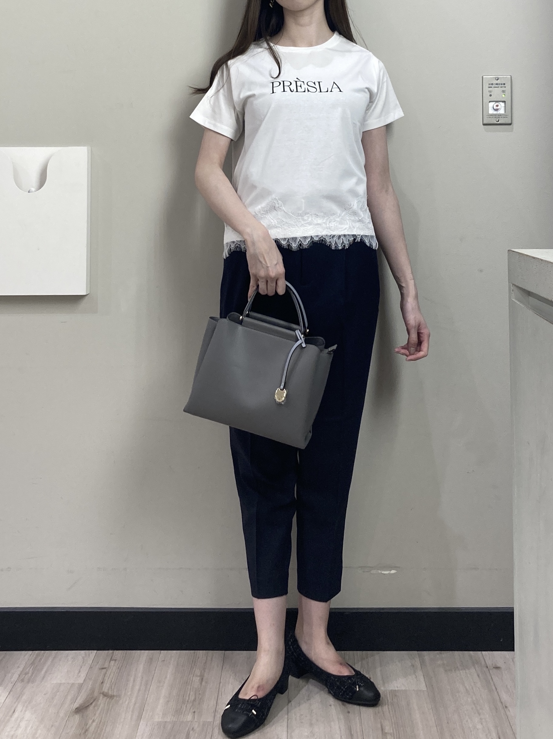わかさんの「index｜【接触冷感／UVケア】裾レースロゴTシャツ《洗濯機OK／S-3L》」を使ったコーディネート