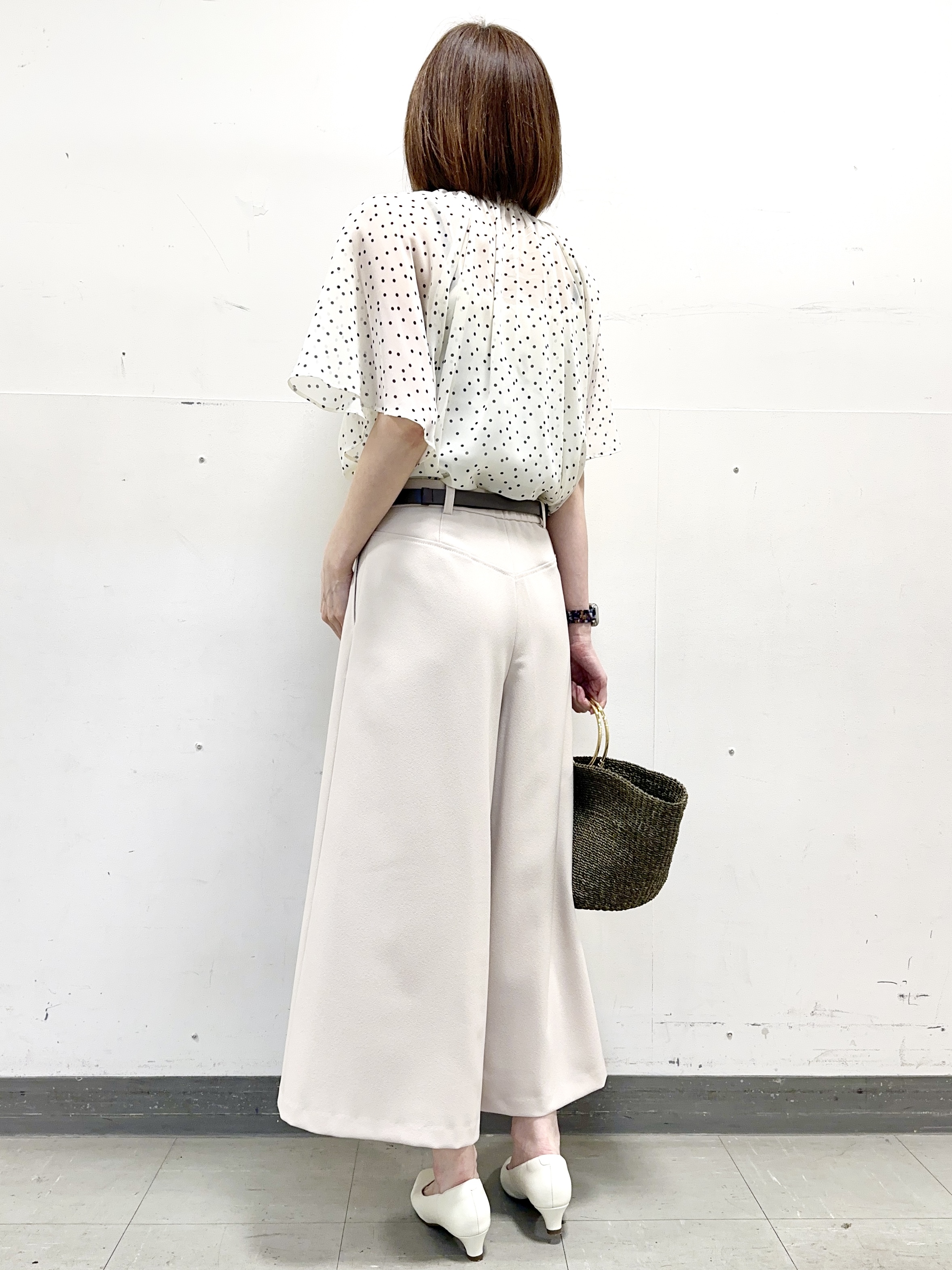 イト子さんの「Reflect｜【セットアップ／手洗い可】ドット柄シアーブラウス」を使ったコーディネート