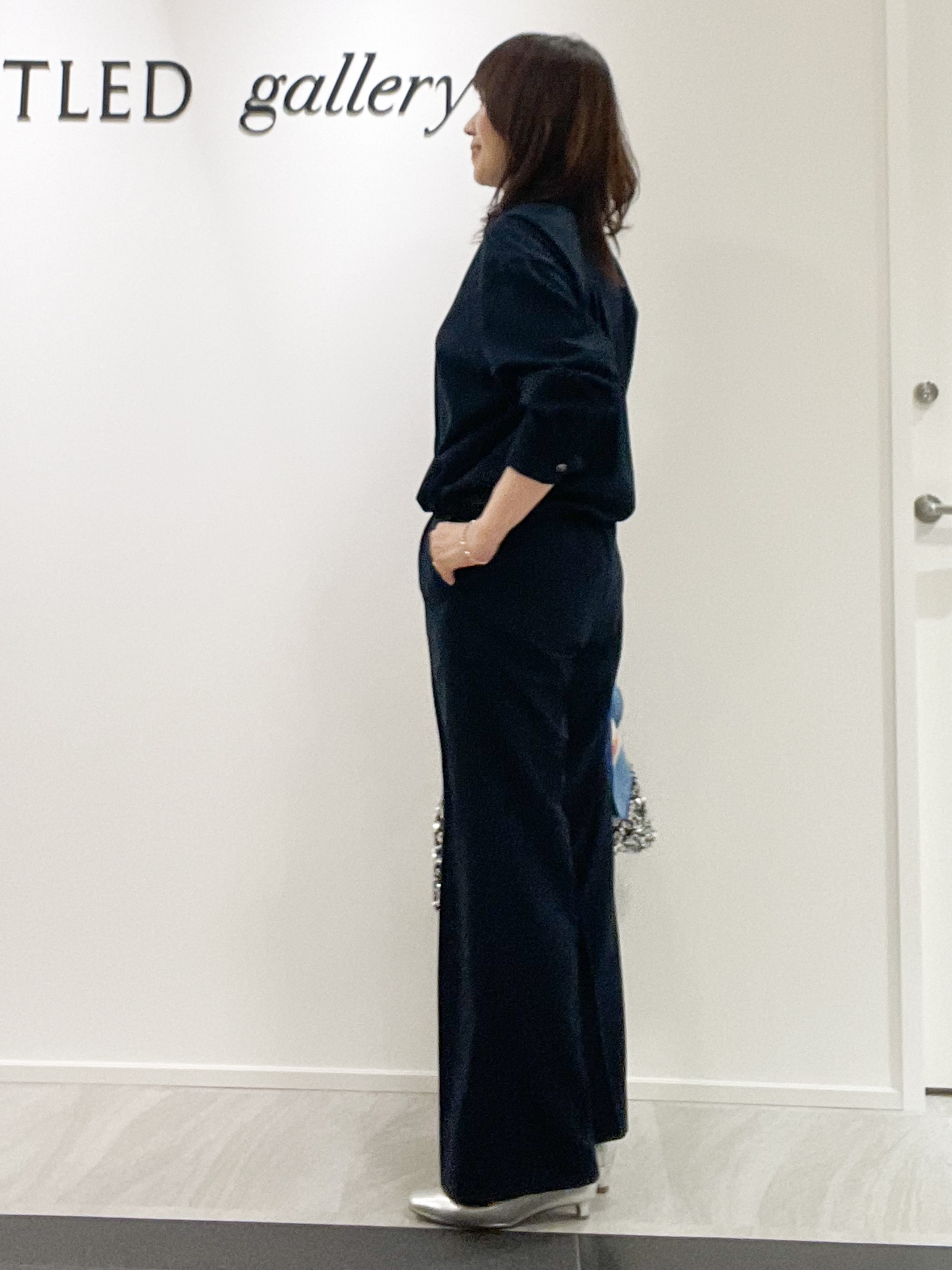 めいさんの「UNTITLED｜【セットアップ可/UVカット/接触冷感】エアリークールドロストシャツ」を使ったコーディネート