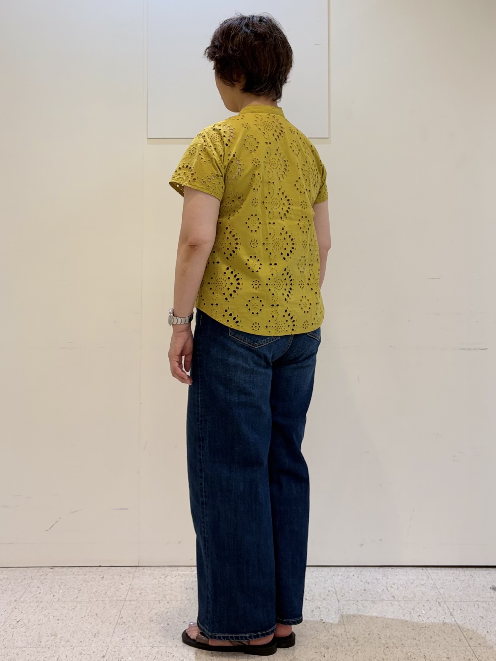 ヤスコさんの「Reflect｜【通勤◎】カットワーク刺繍レース シャツブラウス」を使ったコーディネート