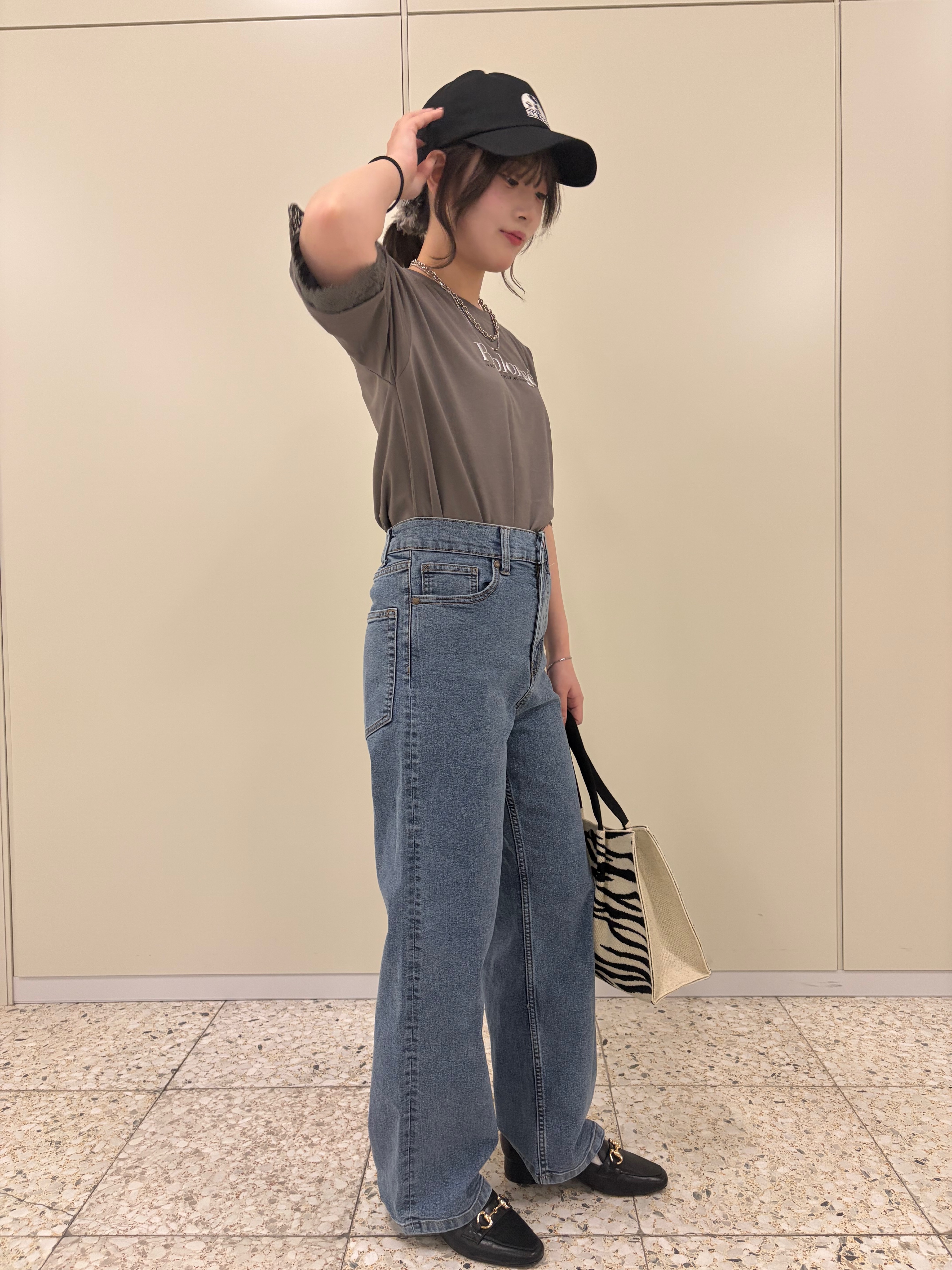 ひよりん⭐️さんの「SHOO･LA･RUE｜【ひんやり/UV/S-LL】柄アソート お袖レースが旬顔 上品に決まる大人Tシャツ」を使ったコーディネート