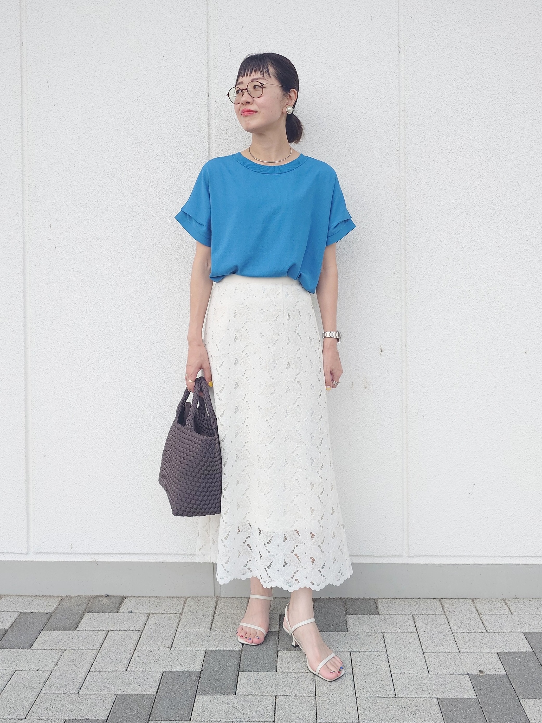 MUTSUKOさんの「UNTITLED｜【肌に張りつきにくい/前後2WAY】ドライタッチコットンプルオーバー」を使ったコーディネート