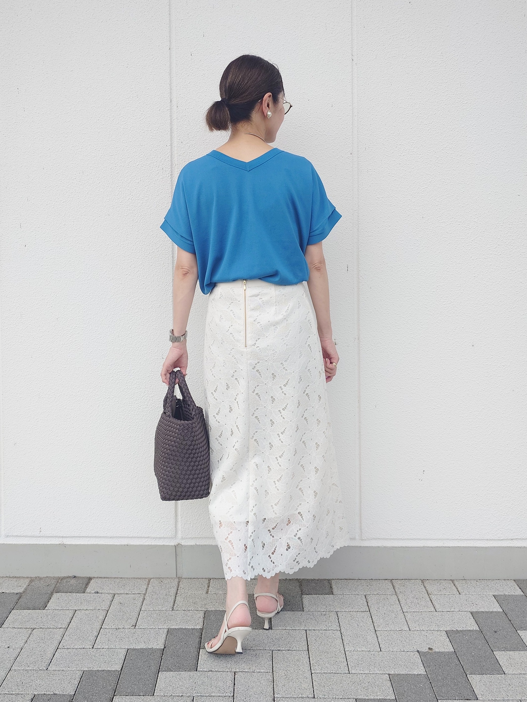 MUTSUKOさんの「UNTITLED｜【肌に張りつきにくい/前後2WAY】ドライタッチコットンプルオーバー」を使ったコーディネート