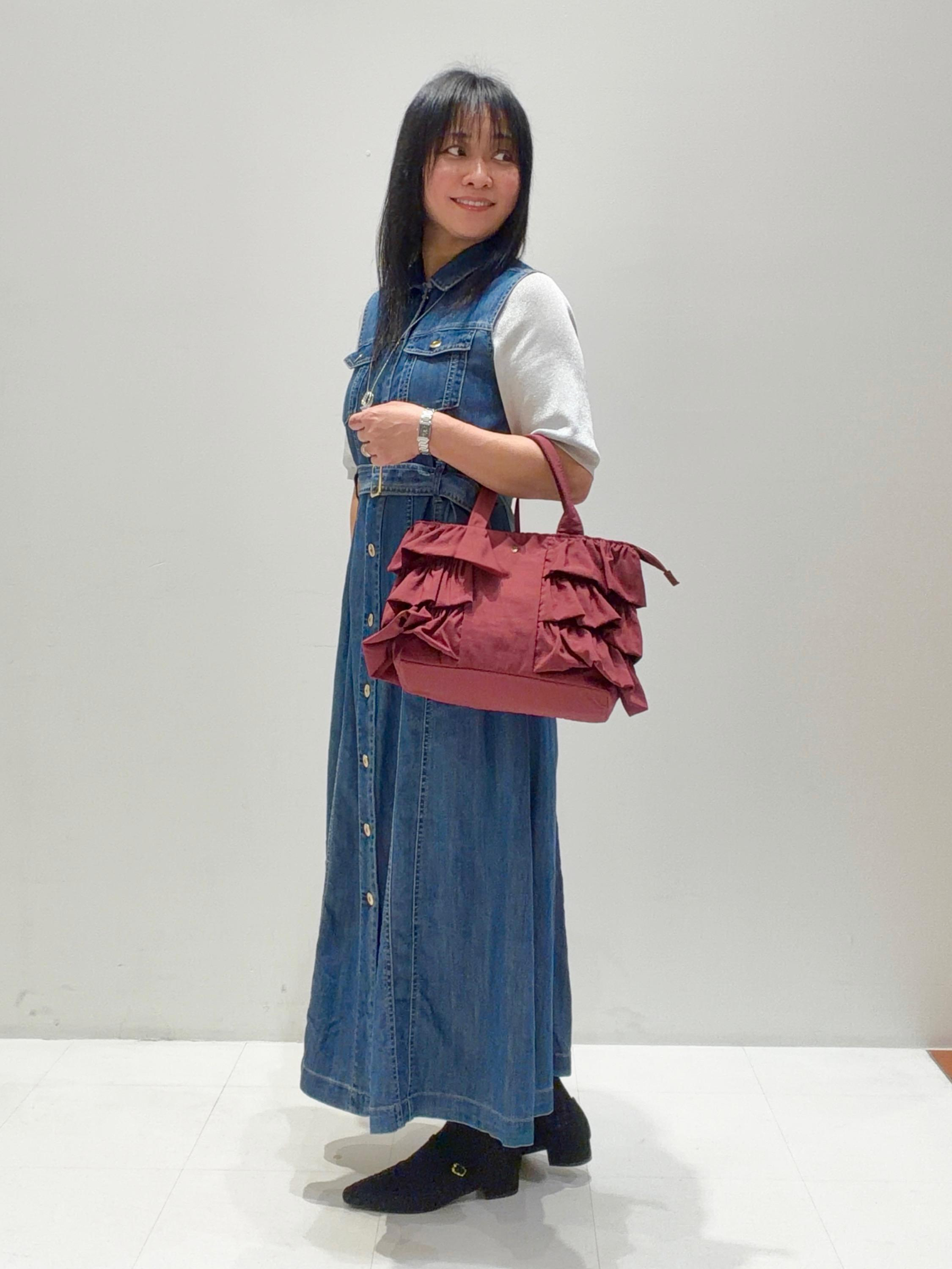ゅぅさんの「grove｜【シリーズ累計36万枚/UVカット・ひんやり・洗濯機OK】やわらかドライタッチ 五分袖クルーネックニ」を使ったコーディネート
