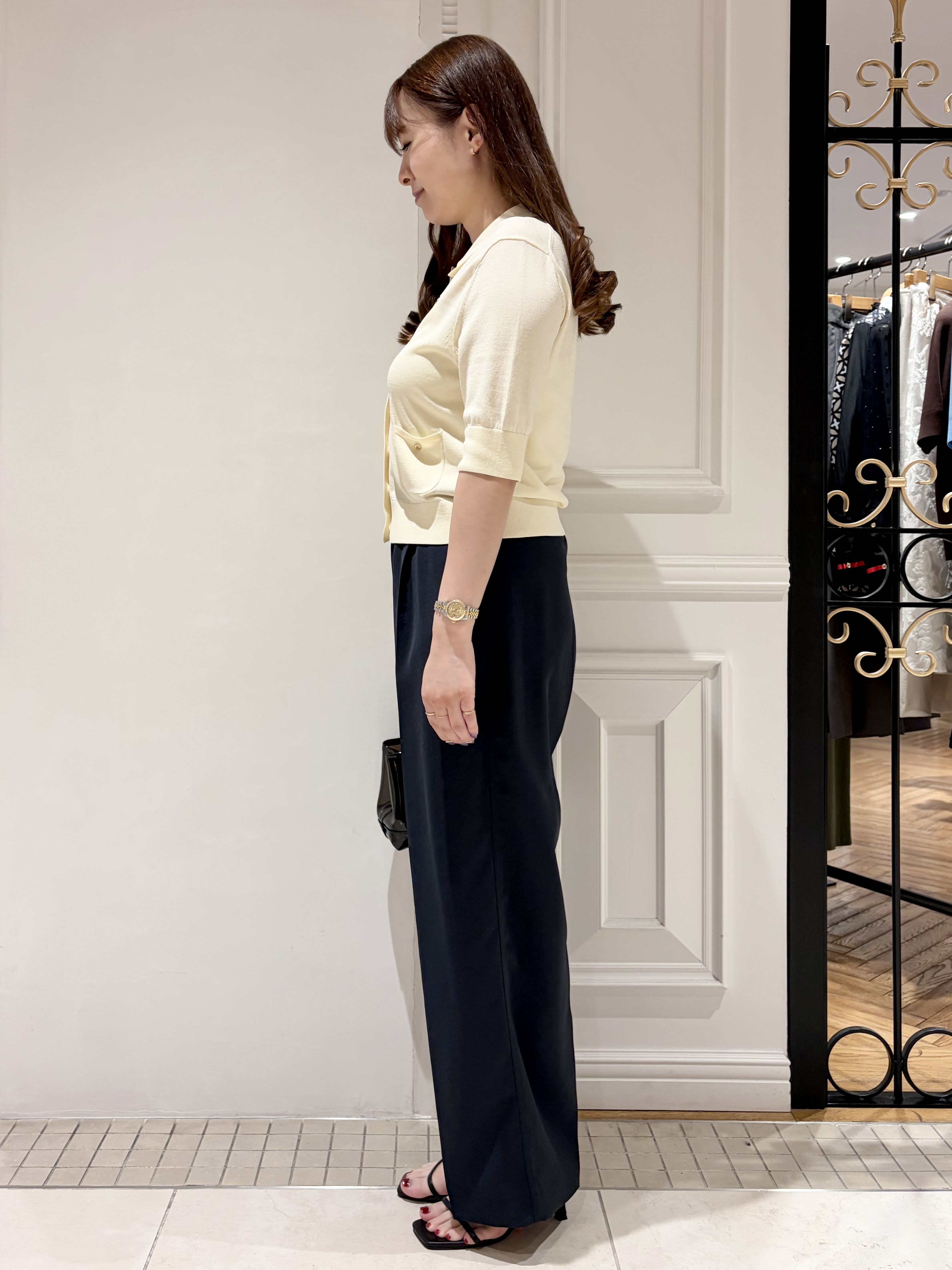minowaさんの「DRESSTERIOR｜【接触冷感／UVカット】ハーフスリーブ シアーカーディガン」を使ったコーディネート