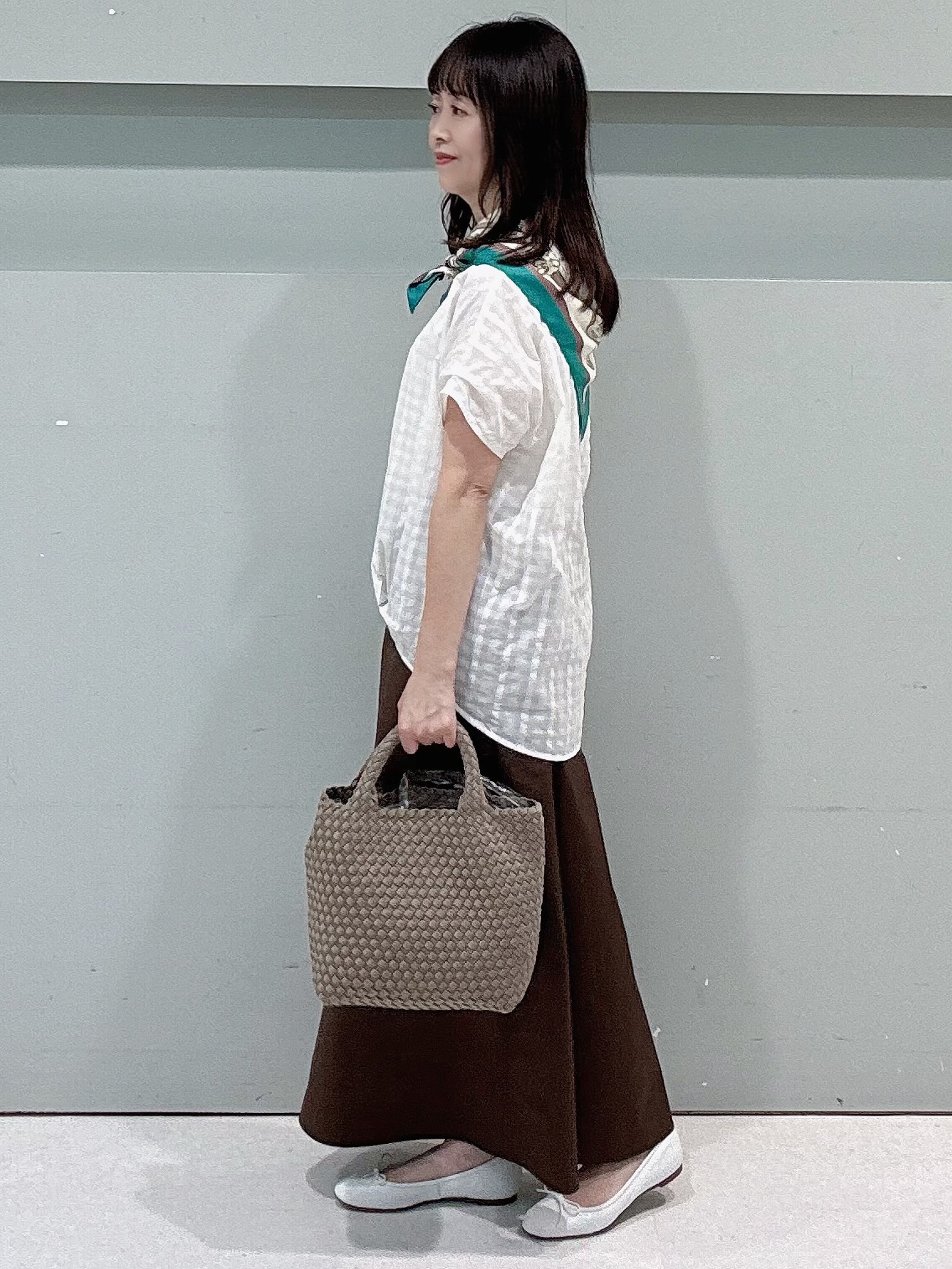 makiさんの「UNTITLED｜シアーチェックブラウス」を使ったコーディネート