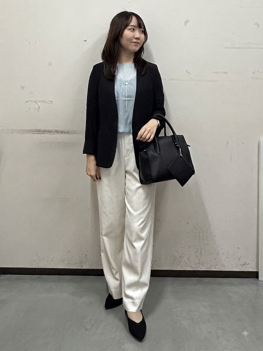 noeさんの「INDIVI｜【体型カバー／洗える】シアードルマンニット」を使ったコーディネート