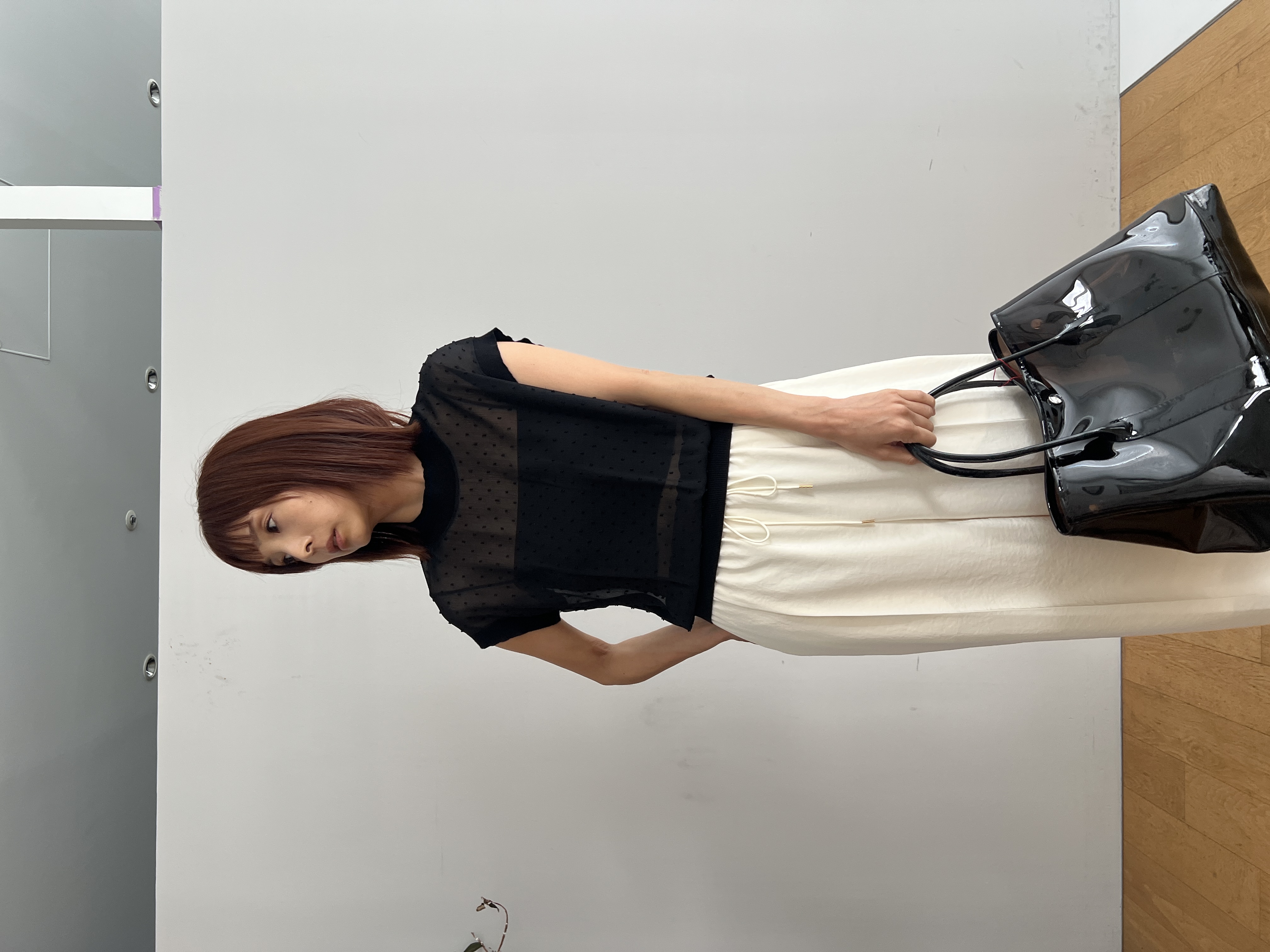 misaさんの「DRESSTERIOR｜サテンイージーパンツ」を使ったコーディネート