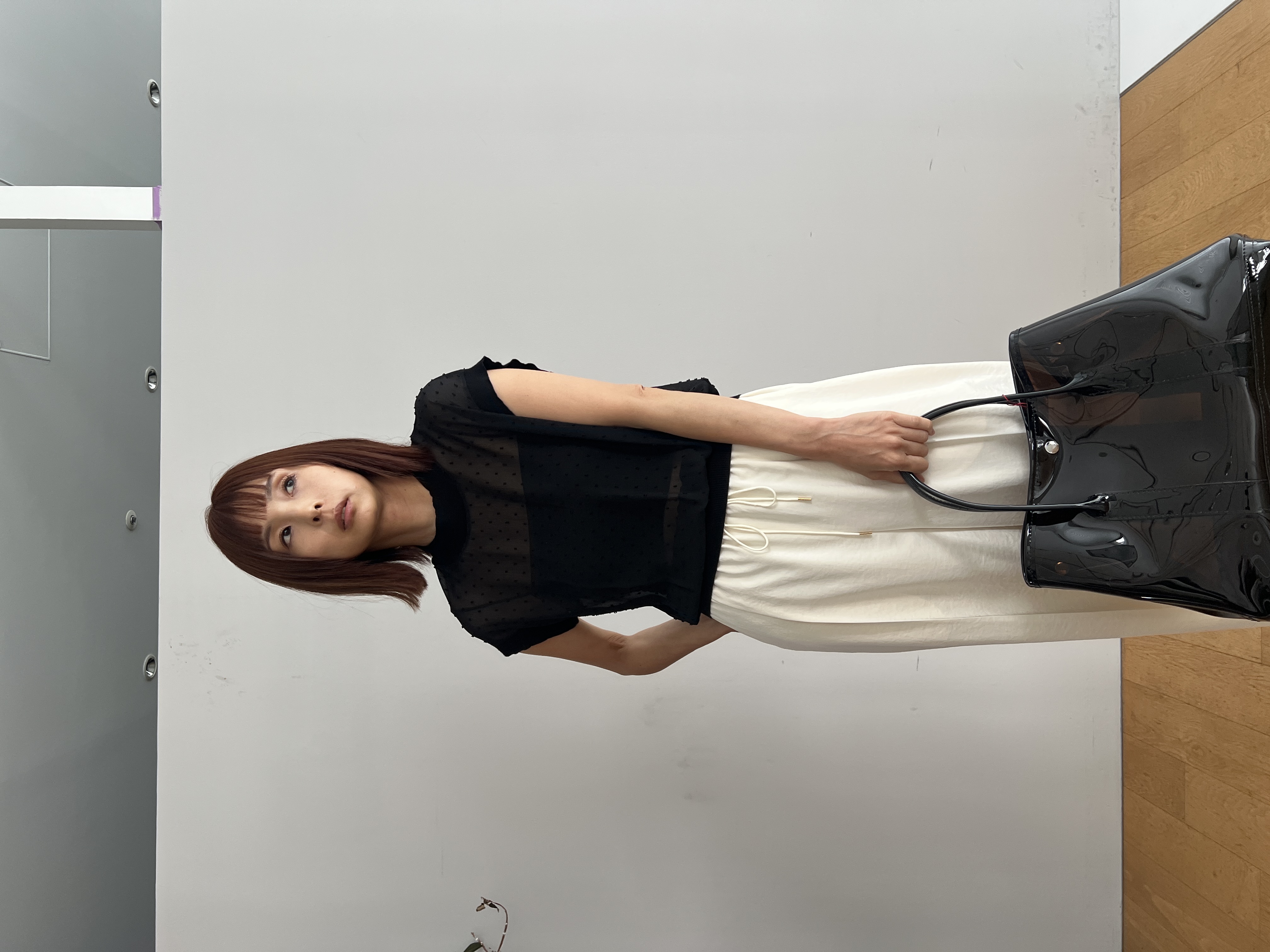 misaさんの「DRESSTERIOR｜サテンイージーパンツ」を使ったコーディネート