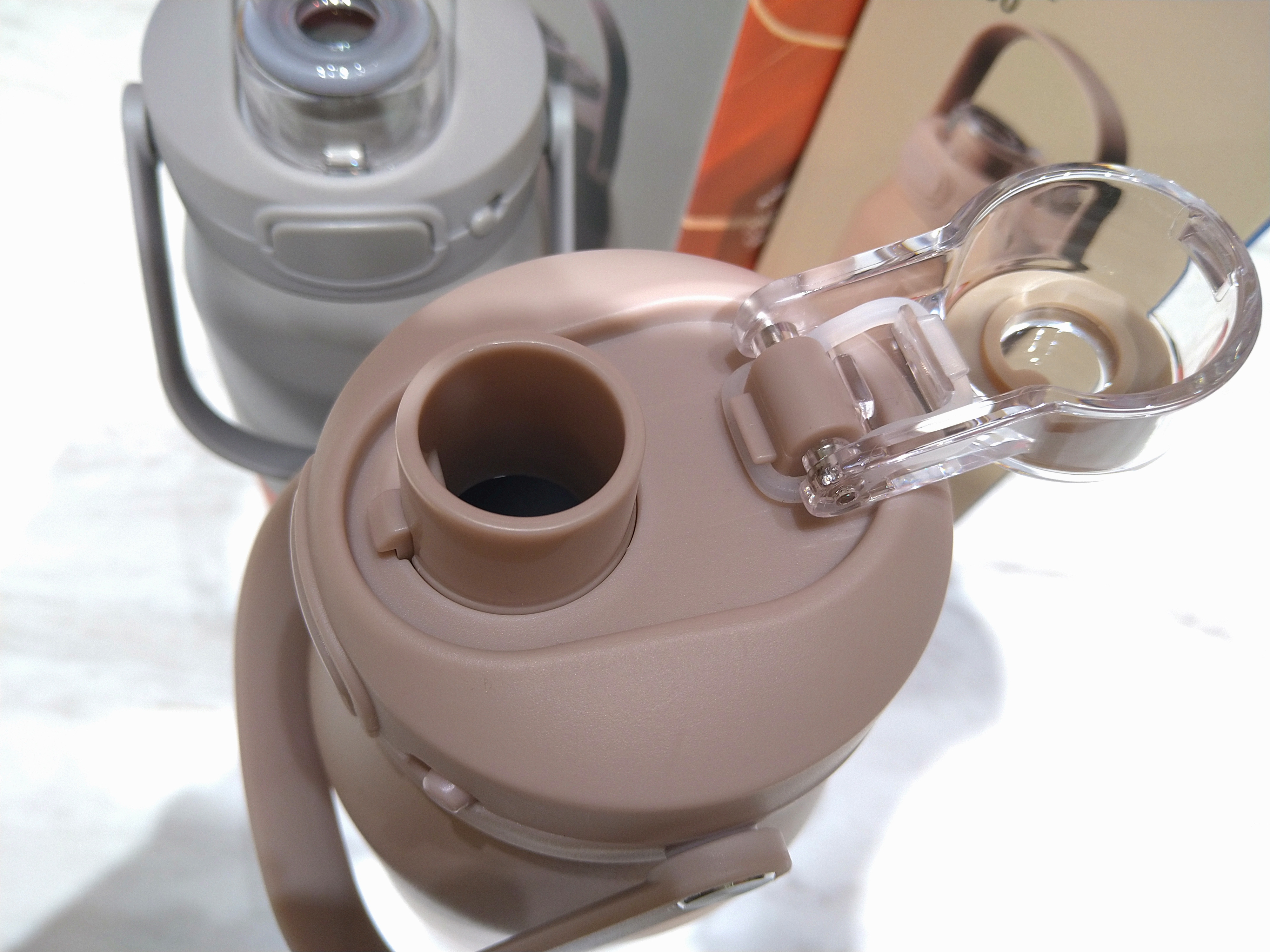 bikoさんの「212 KITCHEN STORE｜holms ホルムス ワンタッチアクティブボトル 1000 BE」を使ったコーディネート