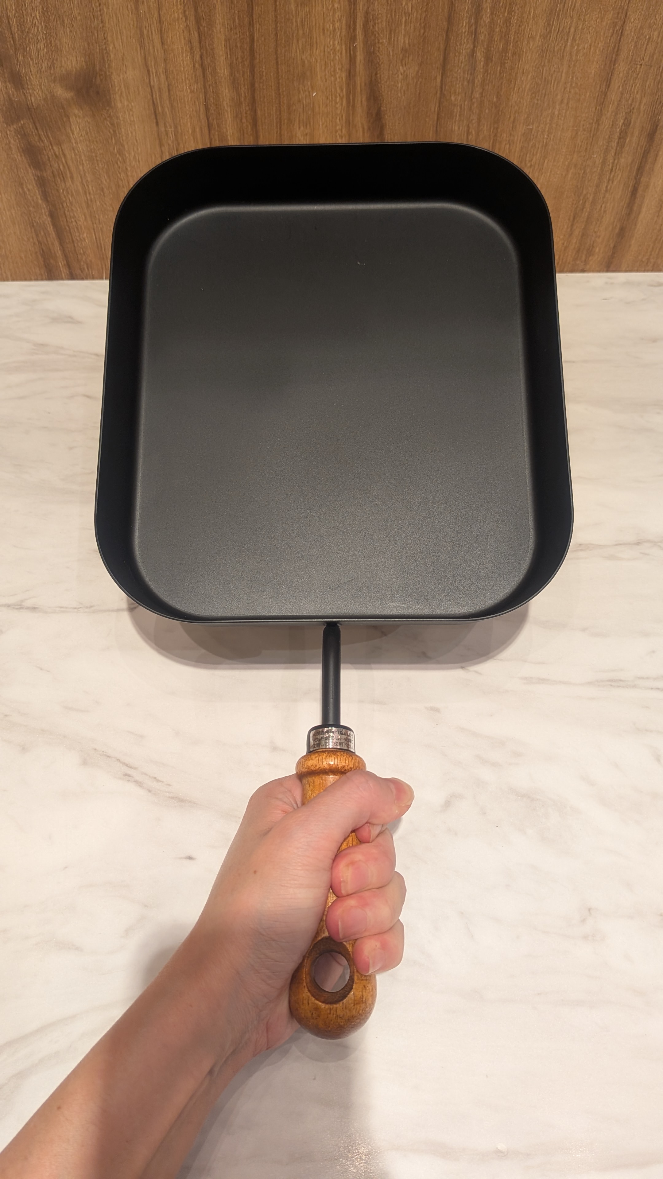 うしさんの「212 KITCHEN STORE｜バーニスタ 鉄製いため鍋28cm お玉付」を使ったコーディネート