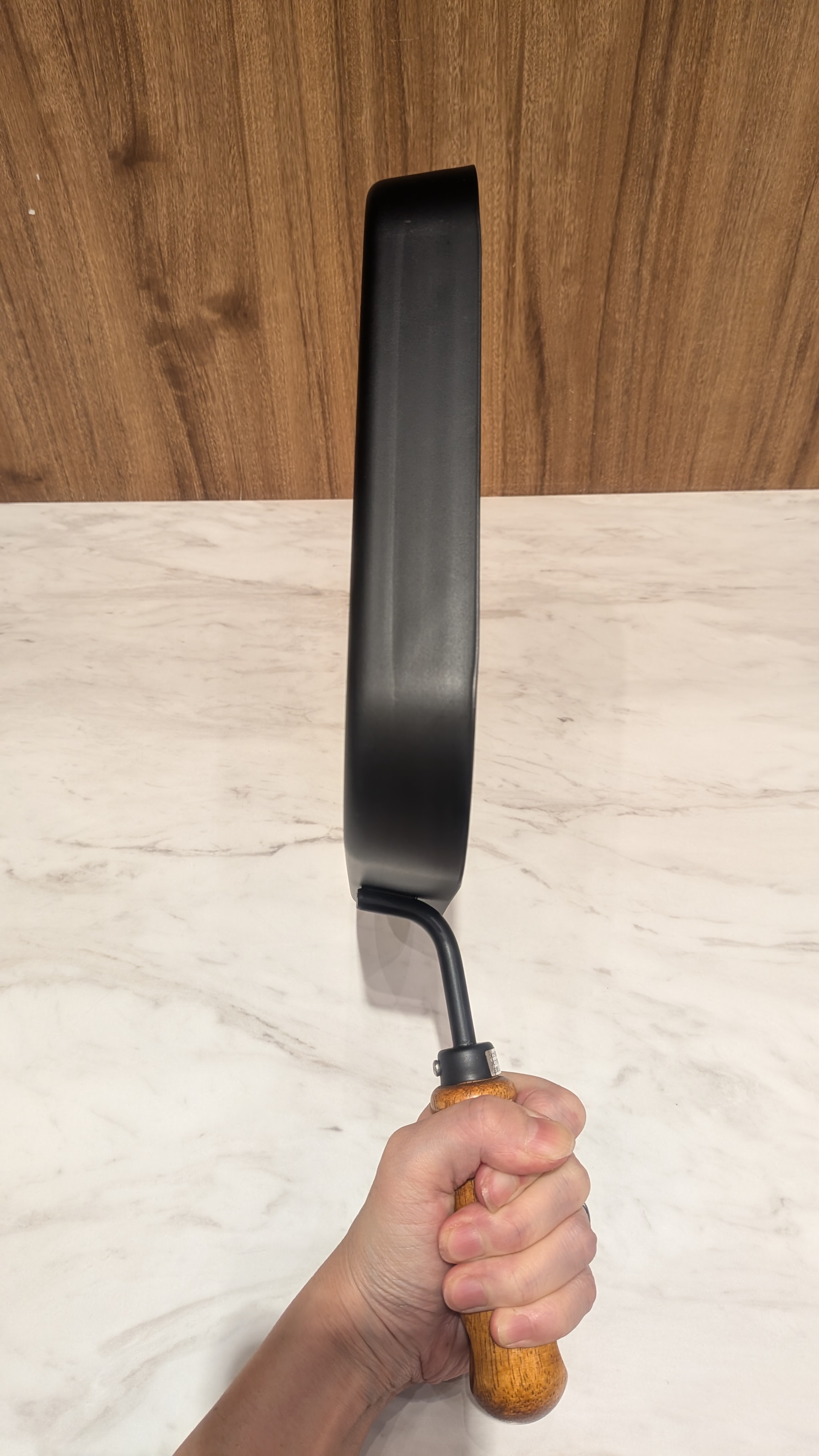 うしさんの「212 KITCHEN STORE｜バーニスタ 鉄製いため鍋28cm お玉付」を使ったコーディネート
