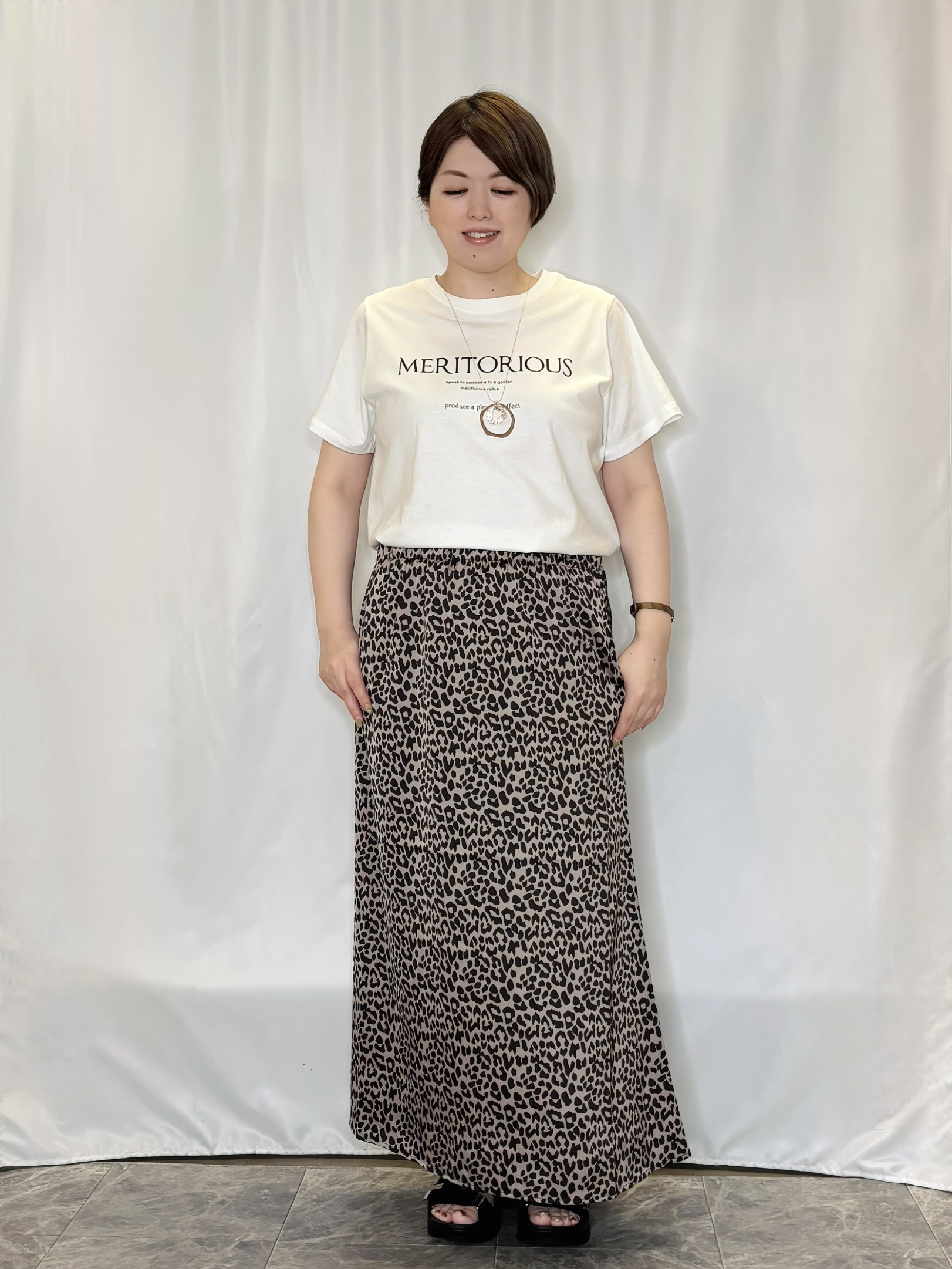 たみさんの「SHOO･LA･RUE｜【洗濯機可】ダブルポケット 楊柳しぼしぼシアーシャツ」を使ったコーディネート