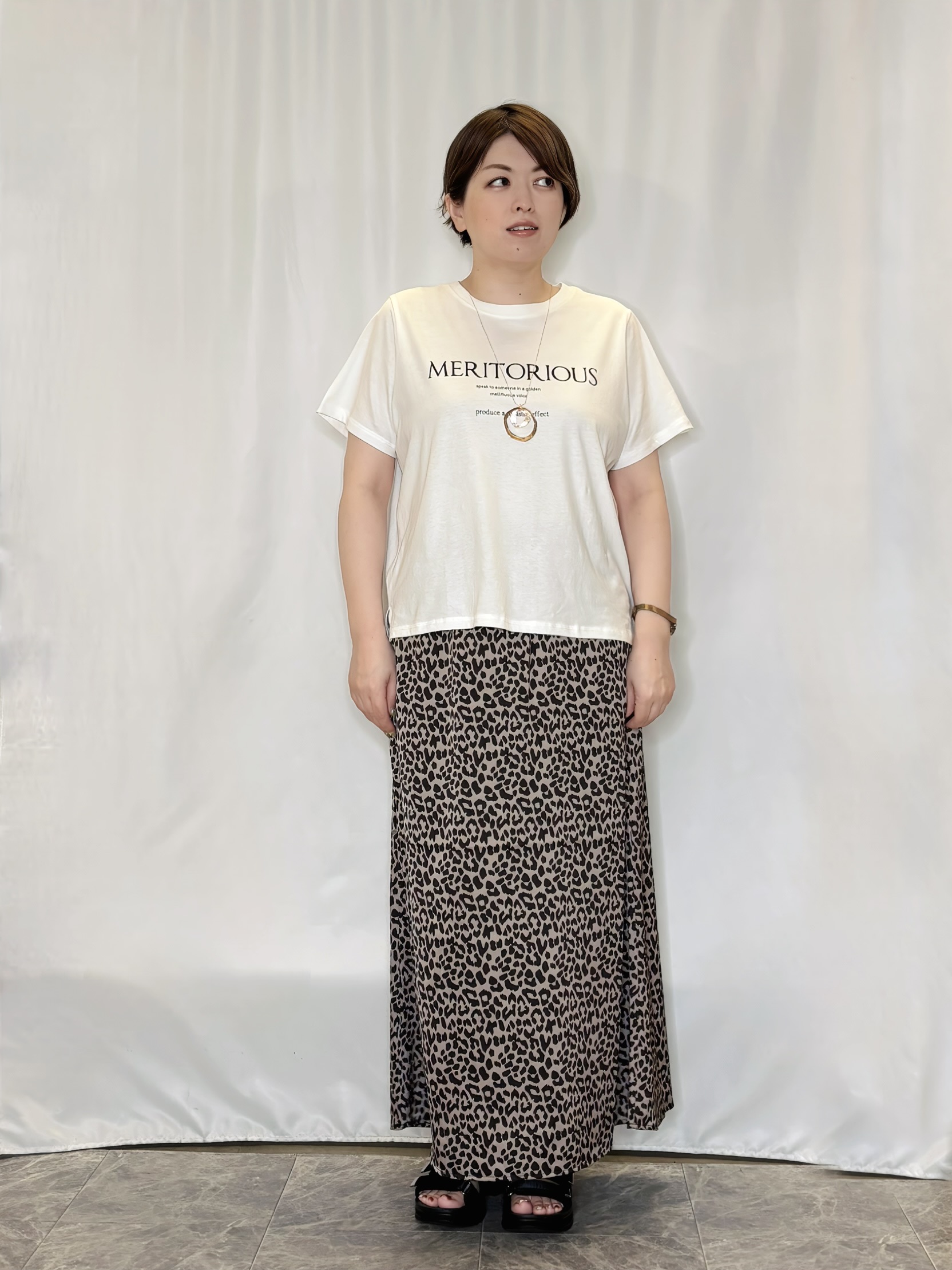 たみさんの「SHOO･LA･RUE｜【洗濯機可】ダブルポケット 楊柳しぼしぼシアーシャツ」を使ったコーディネート