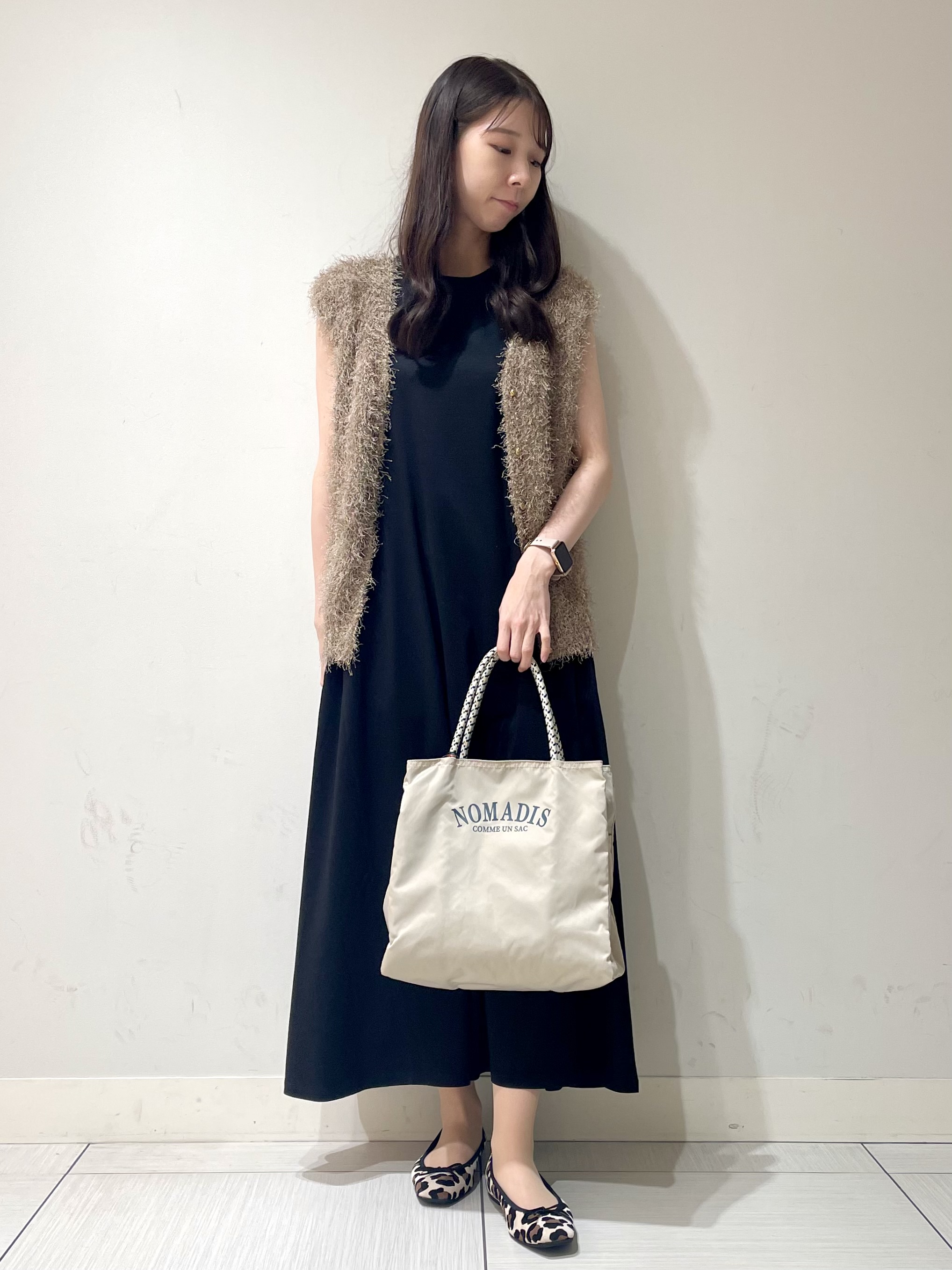 ことさんの「DRESSTERIOR｜フェザーヤーン2WAYニットプルオーバー」を使ったコーディネート