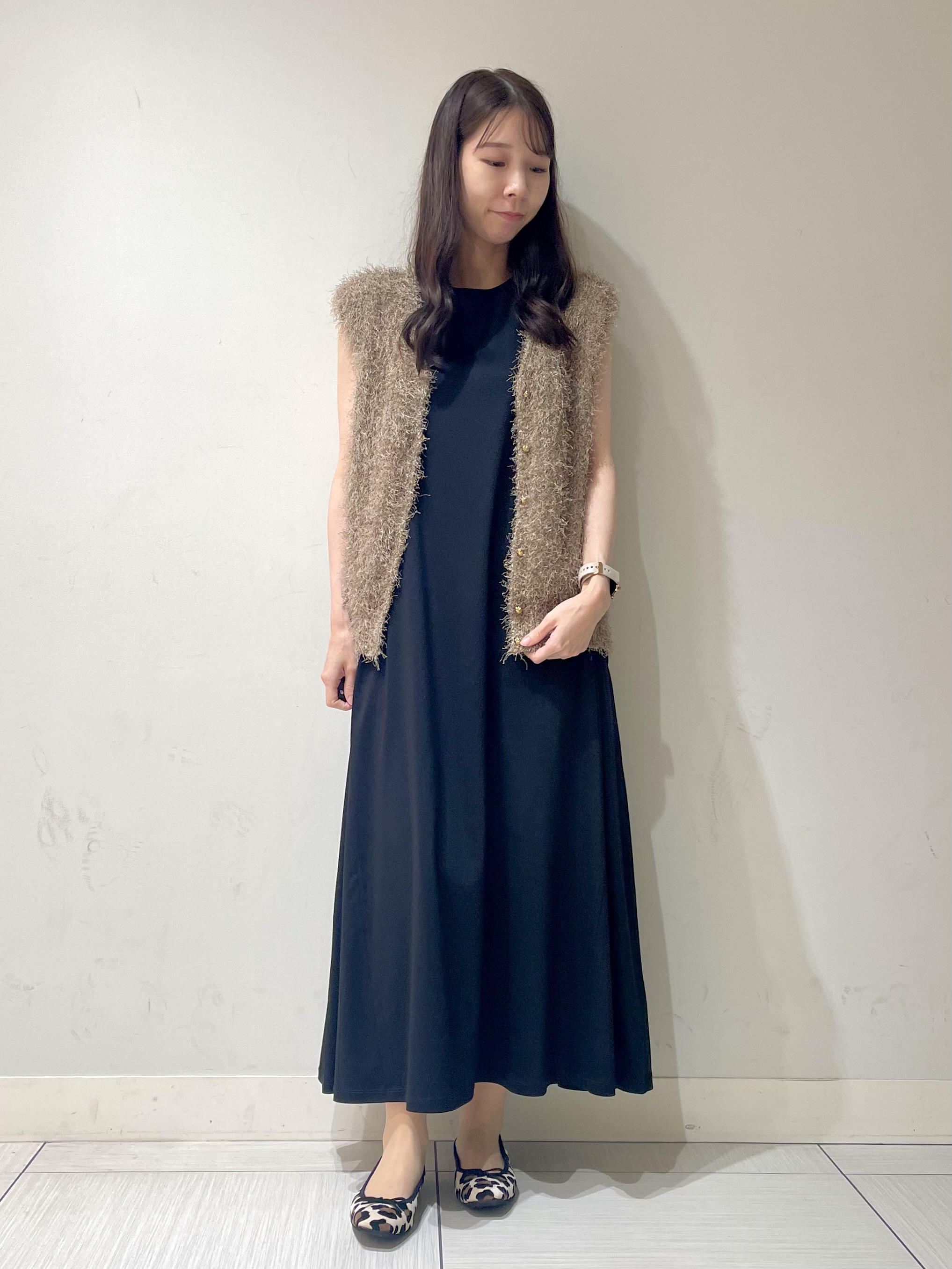 ことさんの「DRESSTERIOR｜フェザーヤーン2WAYニットプルオーバー」を使ったコーディネート