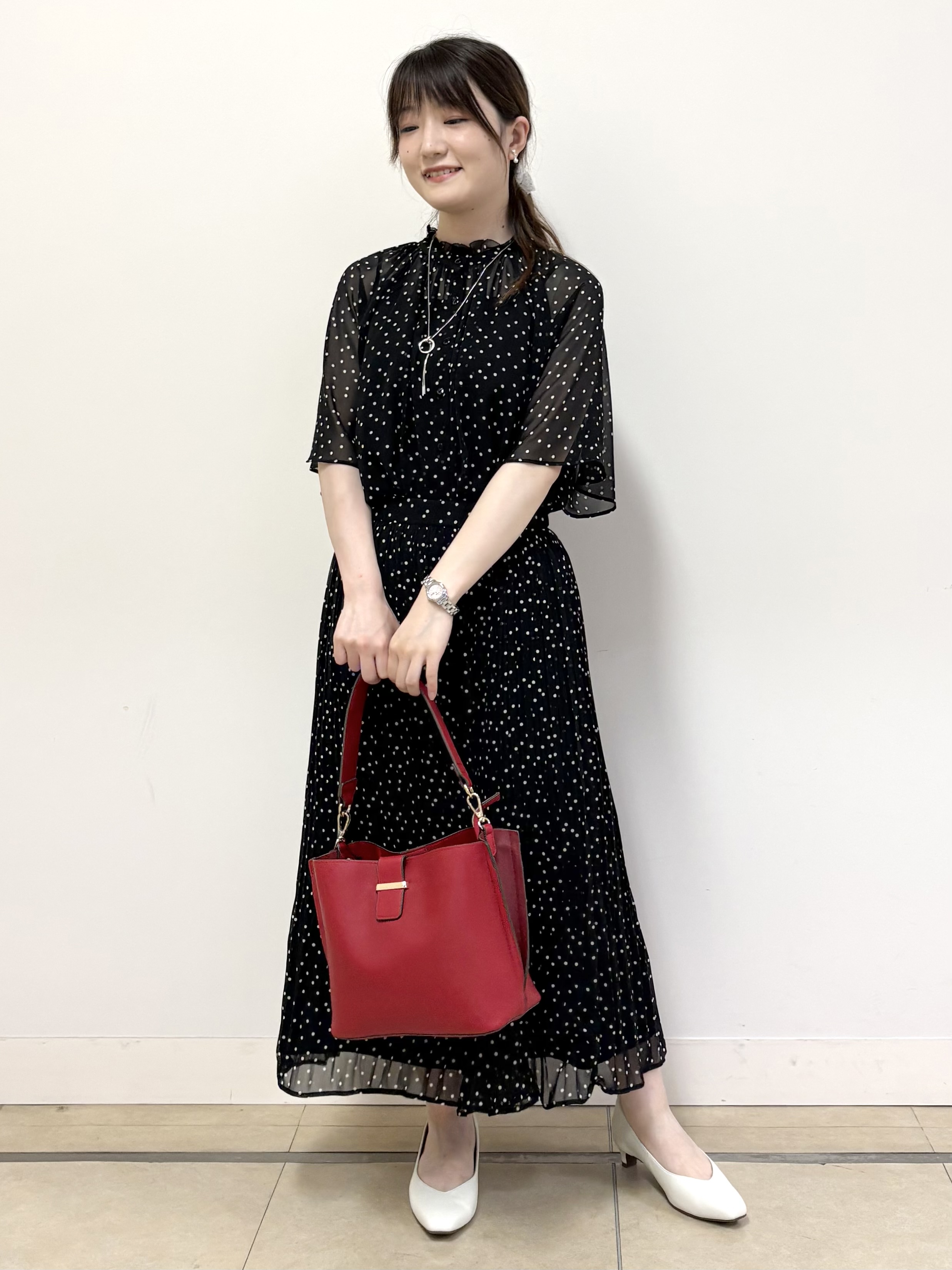 mikiさんの「Reflect｜【セットアップ／手洗い可】ドット柄シアーブラウス」を使ったコーディネート