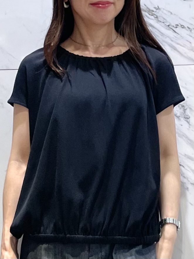 saitouさんの「COUP DE CHANCE｜【手洗い可／日本製】フレンチスリーブトップス」を使ったコーディネート