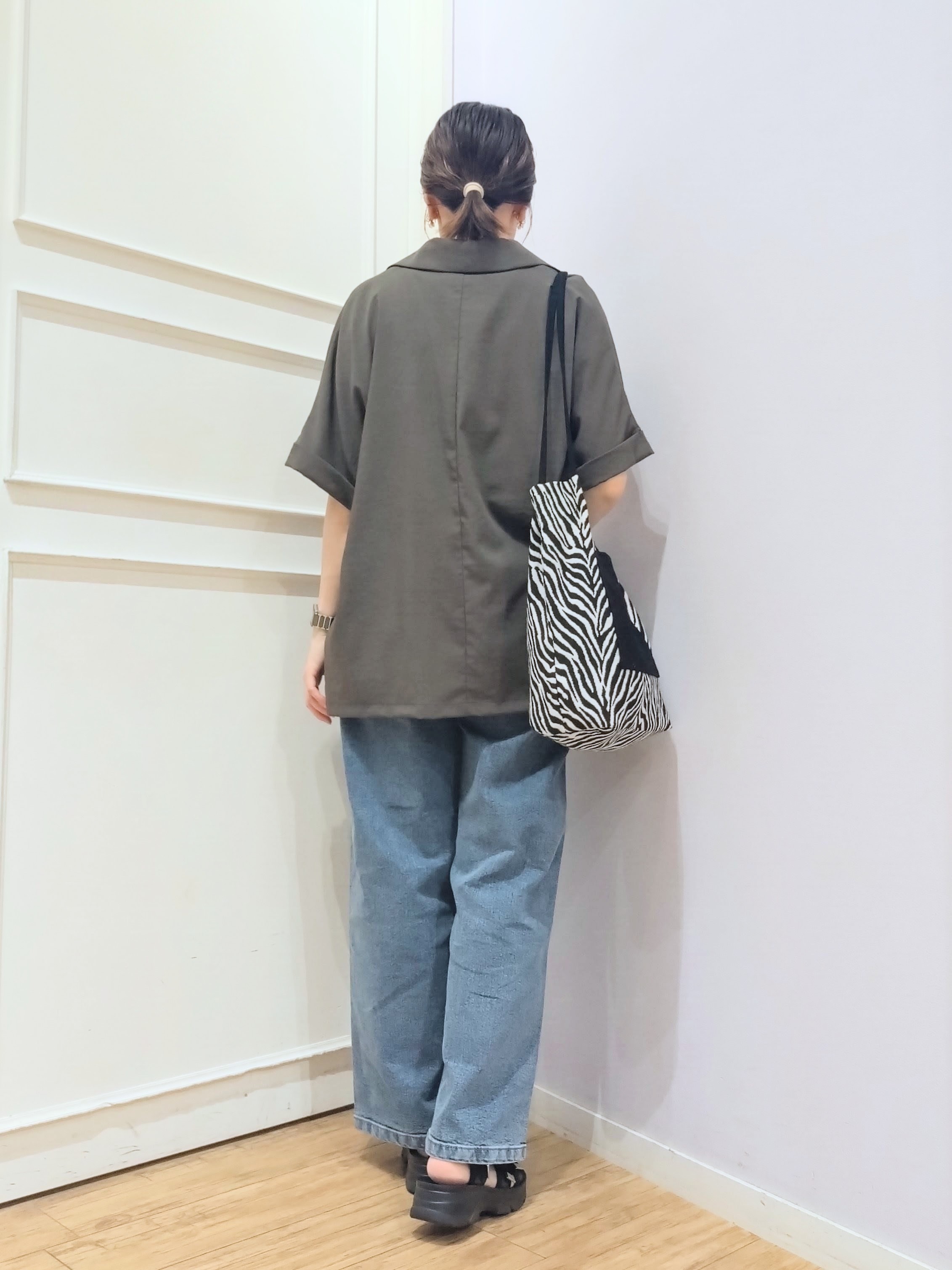 miomioさんの「SHOO･LA･RUE｜【高レビュー/洗濯機可/セットアップ可】軽凛(かろりん) ひんやり半袖ジャケット」を使ったコーディネート
