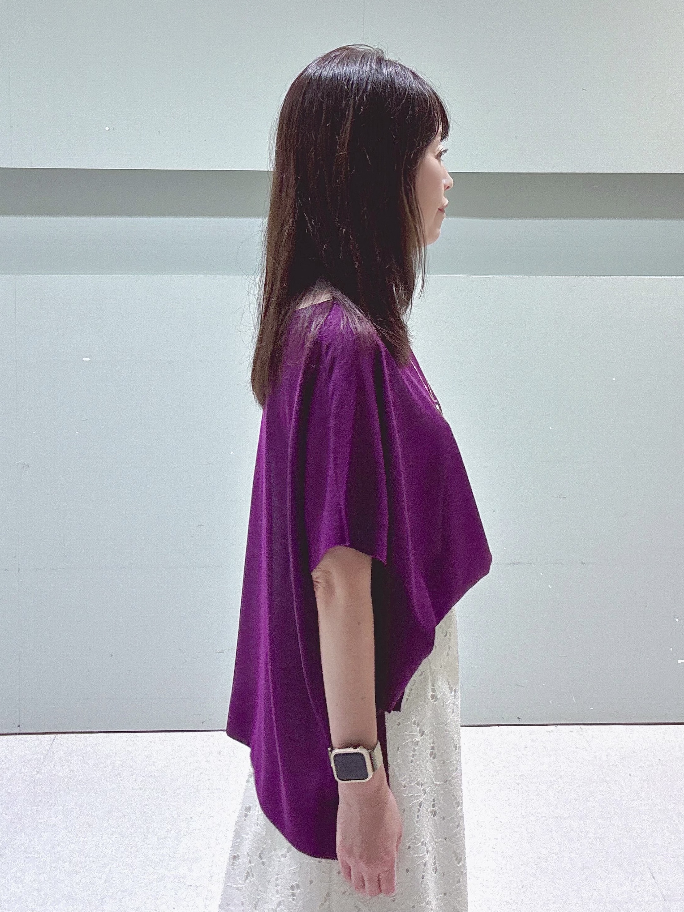 makiさんの「UNTITLED｜【アンサンブル可/品のある透け感】Tシャツ風ニットトップス」を使ったコーディネート