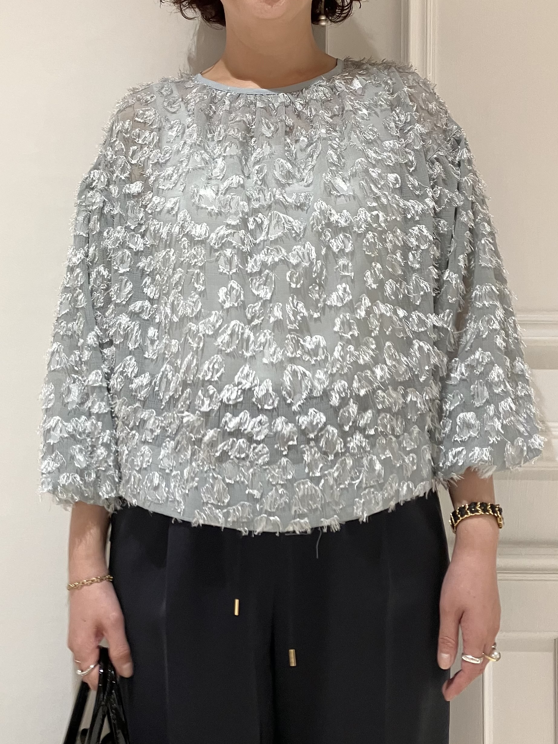 TAJIさんの「DRESSTERIOR｜ジャガードボリュームブラウス」を使ったコーディネート