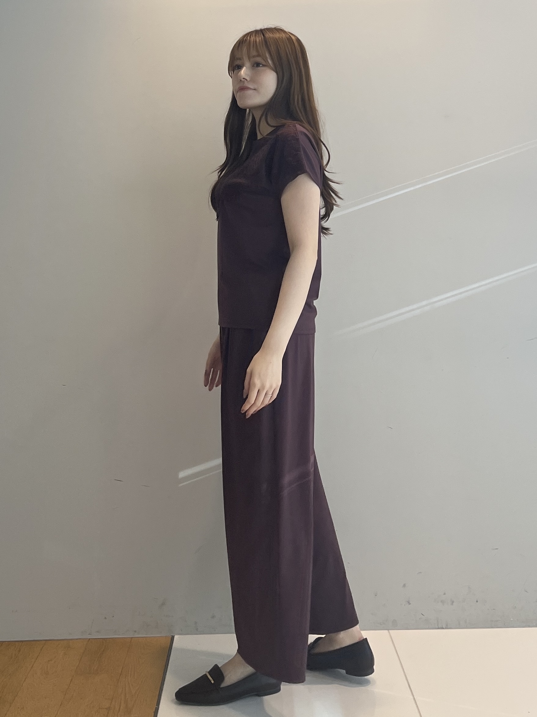 sayaさんの「grove｜【持続冷感/SET UP可】ひんやりポンチシリーズ／フロントレースドルマンカットソー」を使ったコーディネート