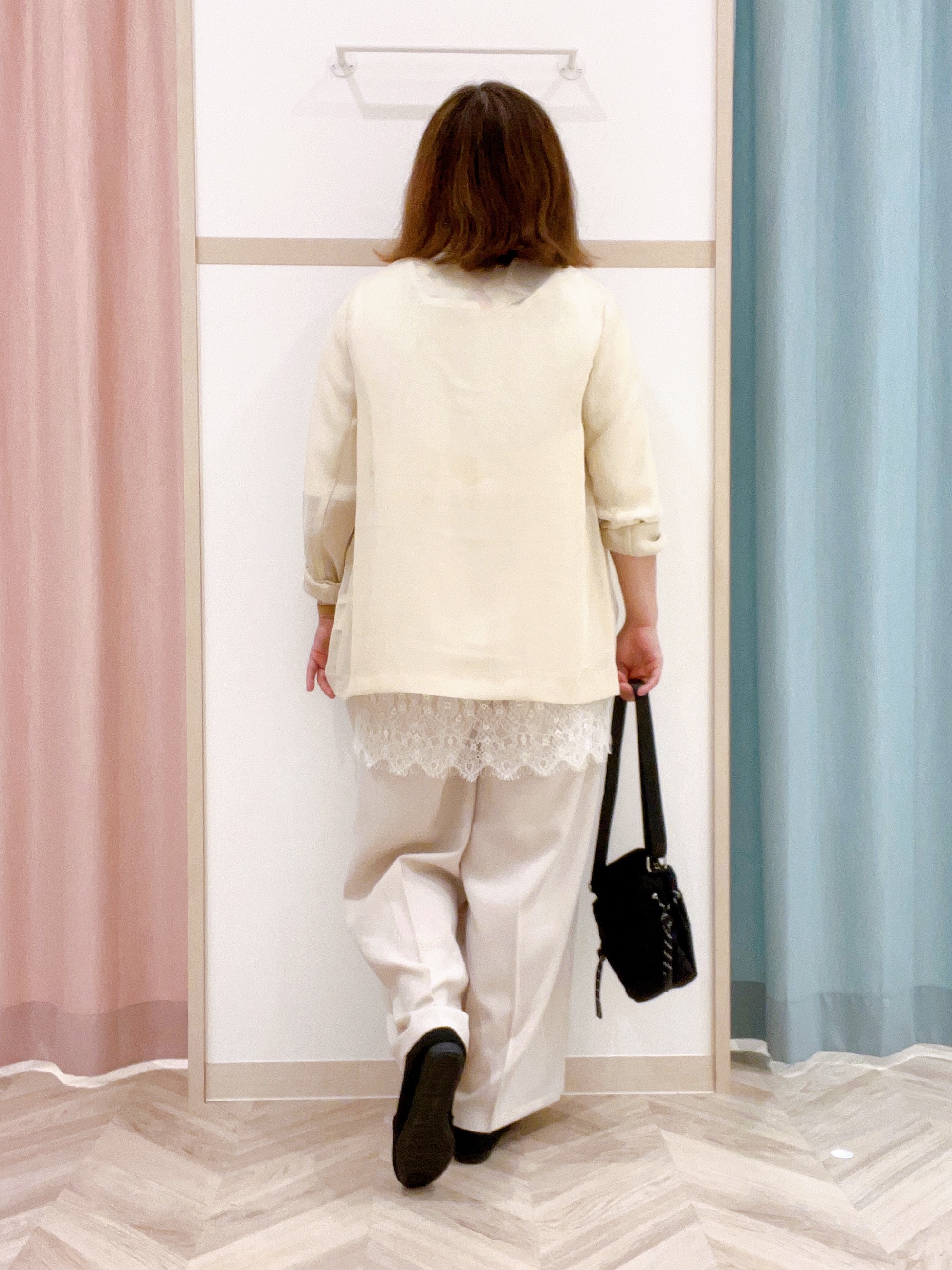 kitaさんの「SHOO･LA･RUE｜【通気性〇/セットアップ可/S-LL/洗濯機可】紫外線対策にも メッシュテーラードジャケット」を使ったコーディネート