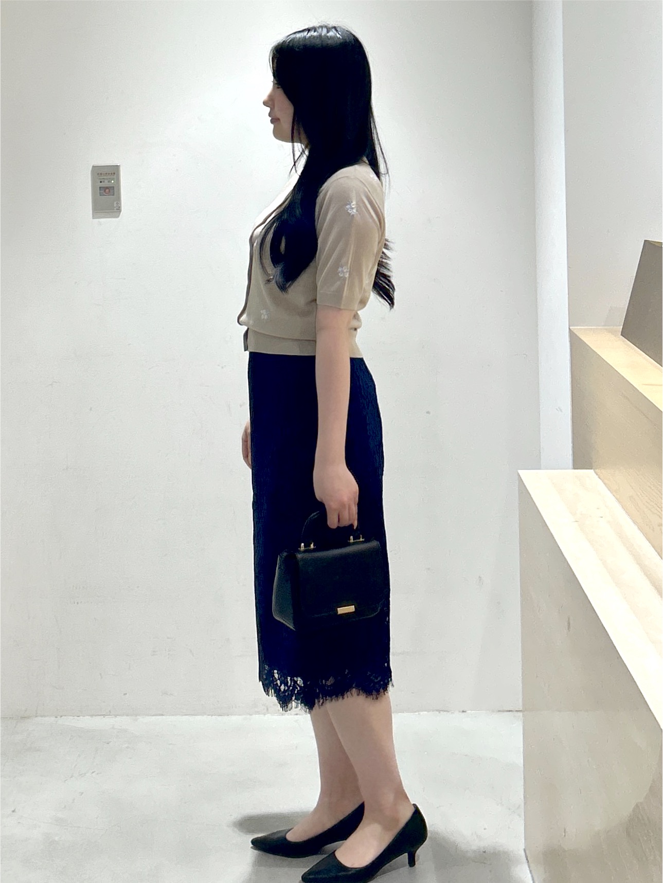 sayaさんの「OPAQUE.CLIP｜フラワー刺繍カーディガン【洗濯機OK／抗ピル】」を使ったコーディネート