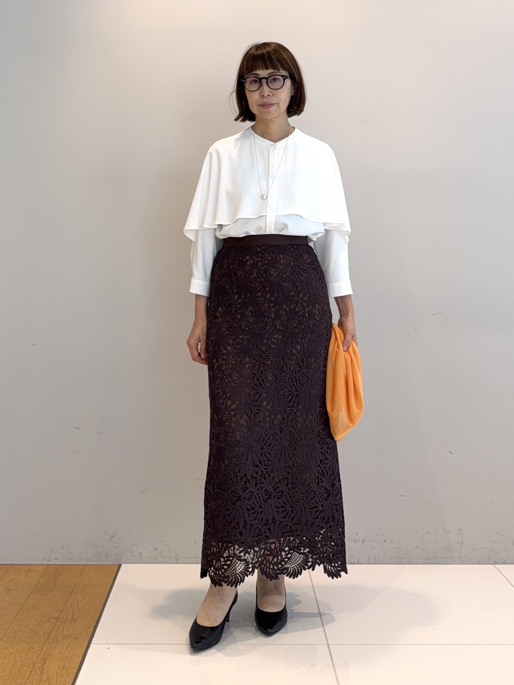 murayamaさんの「INDIVI｜【接触冷感/UVケア/夏羽織り/着る日傘】ケープ風ブラウス」を使ったコーディネート