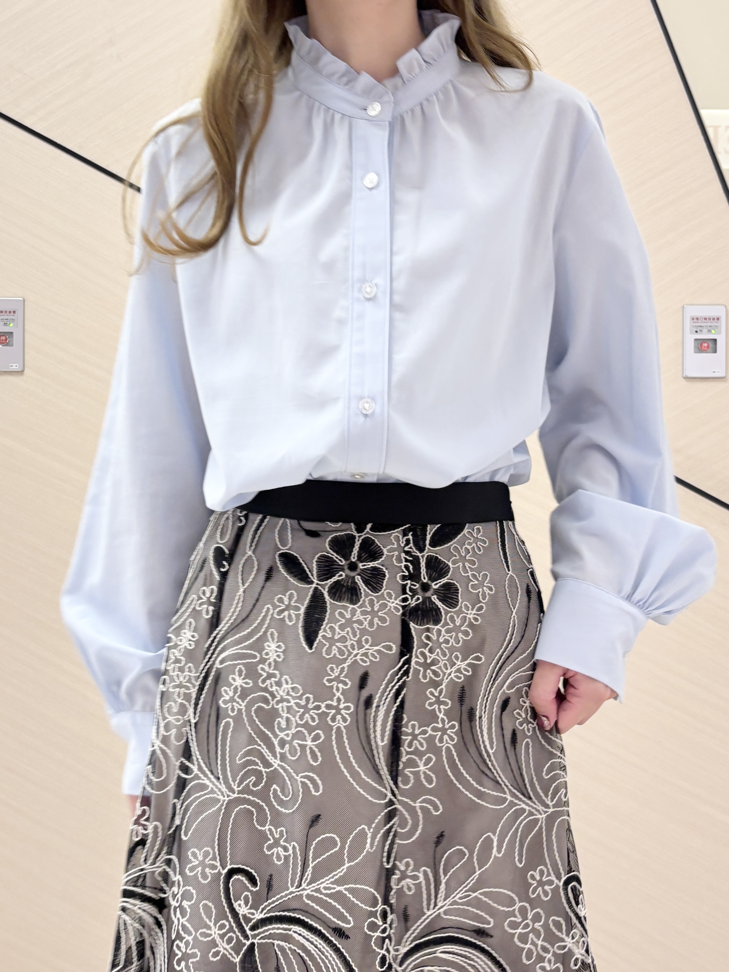 清水夏姫さんの「DRESSTERIOR｜【otonaMUSE5月号掲載】アーチフィットレザーパンプス」を使ったコーディネート