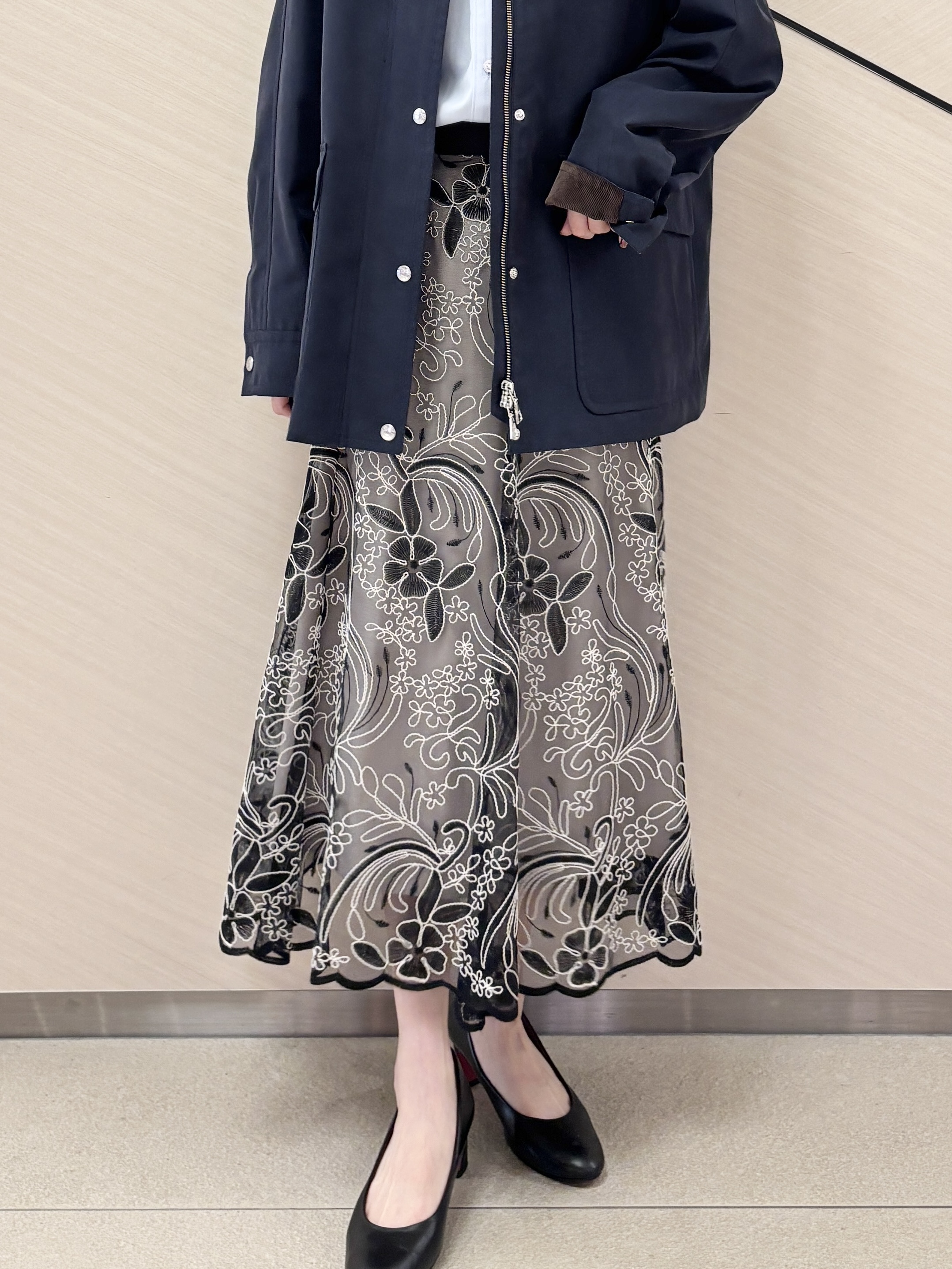 清水夏姫さんの「DRESSTERIOR｜【otonaMUSE5月号掲載】アーチフィットレザーパンプス」を使ったコーディネート