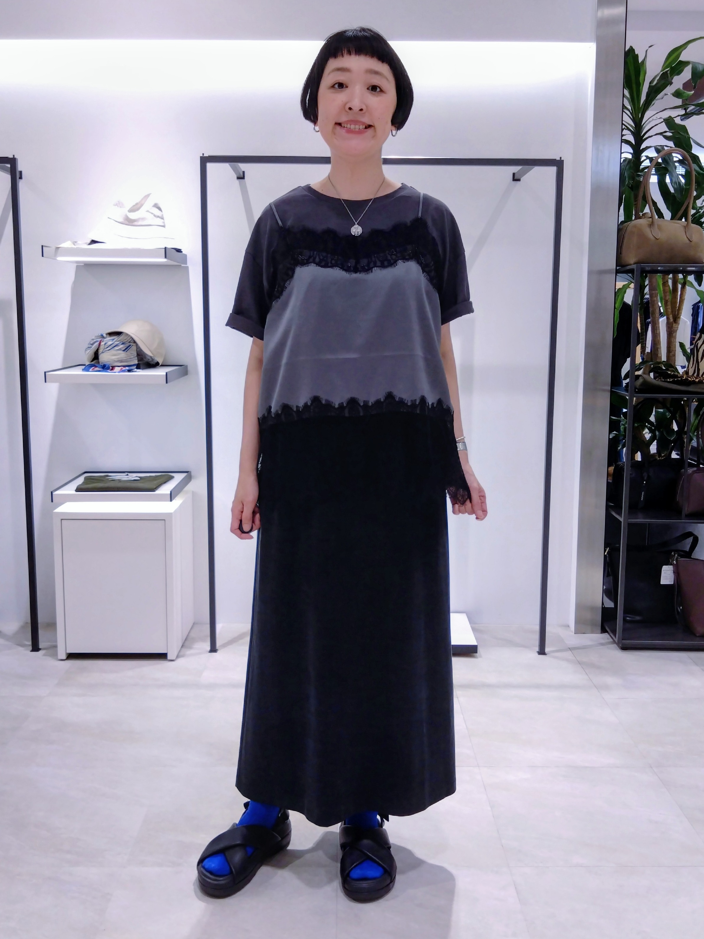 まちこさんの「UNTITLED｜【セットアップ可/接触冷感】ヴィンテージライク ロングスカート」を使ったコーディネート
