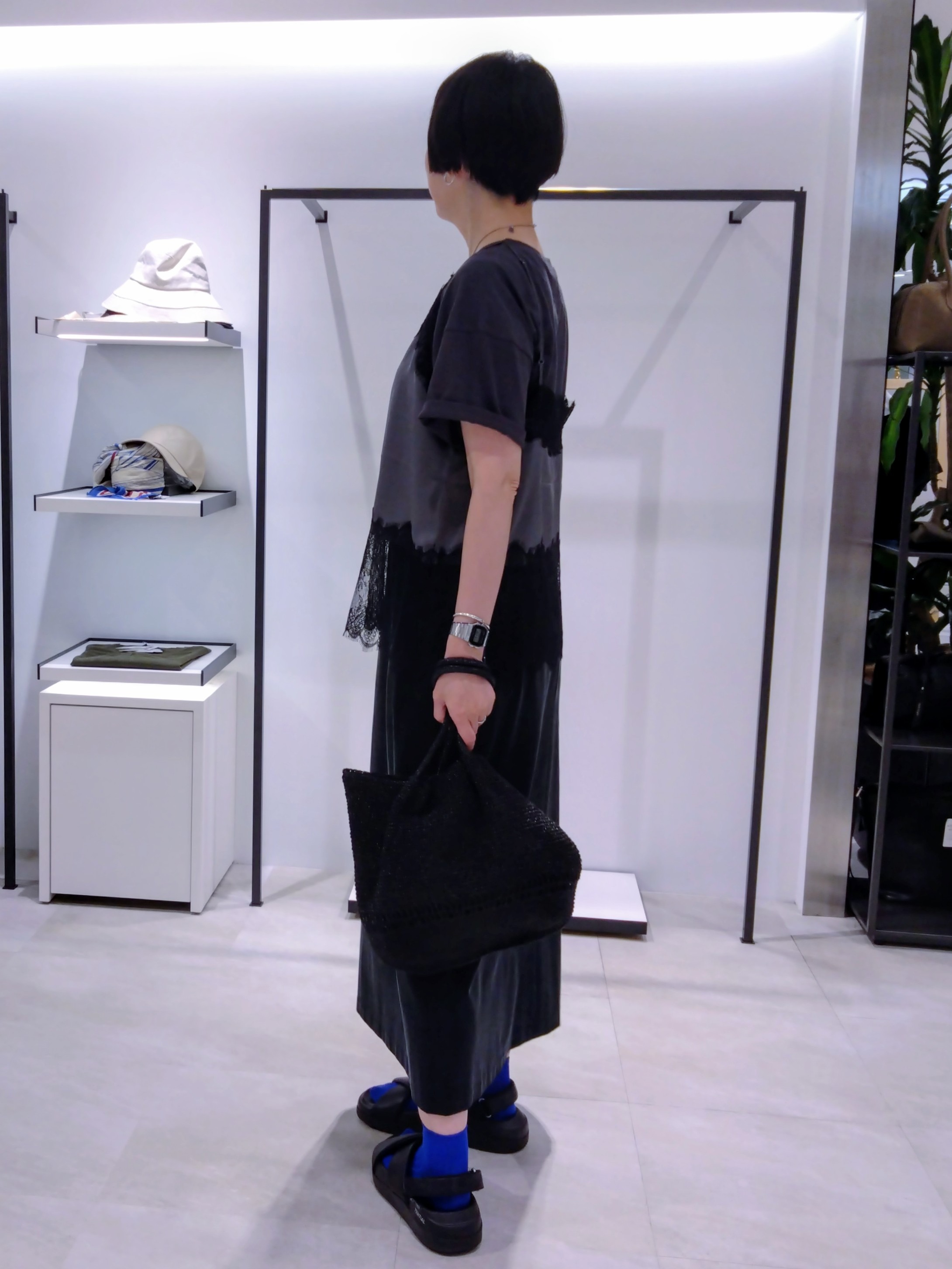 まちこさんの「UNTITLED｜【セットアップ可/接触冷感】ヴィンテージライク ロングスカート」を使ったコーディネート