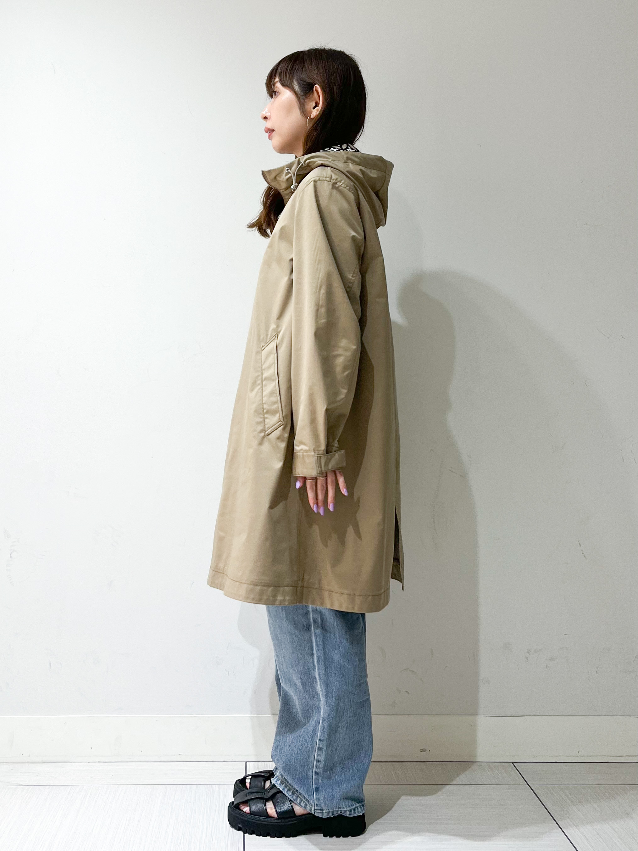 じゅんさんの「DRESSTERIOR｜【ウォッシャブル/撥水素材】撥水フーテッドツイルコート」を使ったコーディネート