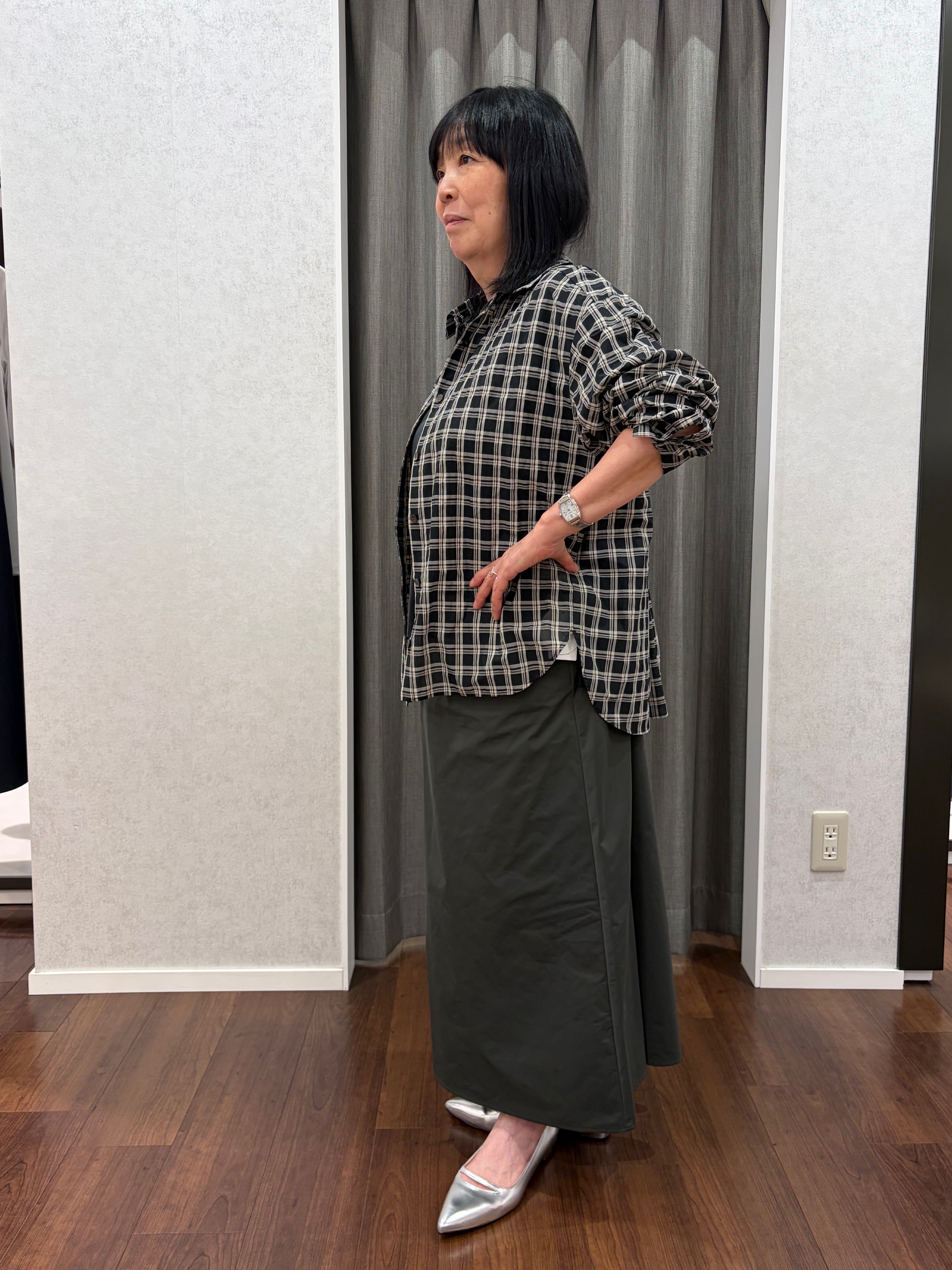 あーるさんの「UNTITLED｜シアーチェックシャツブラウス」を使ったコーディネート