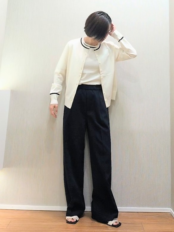 ミズタさんの「UNTITLED｜【アンサンブル可能】コンパクトニットカーディガン」を使ったコーディネート