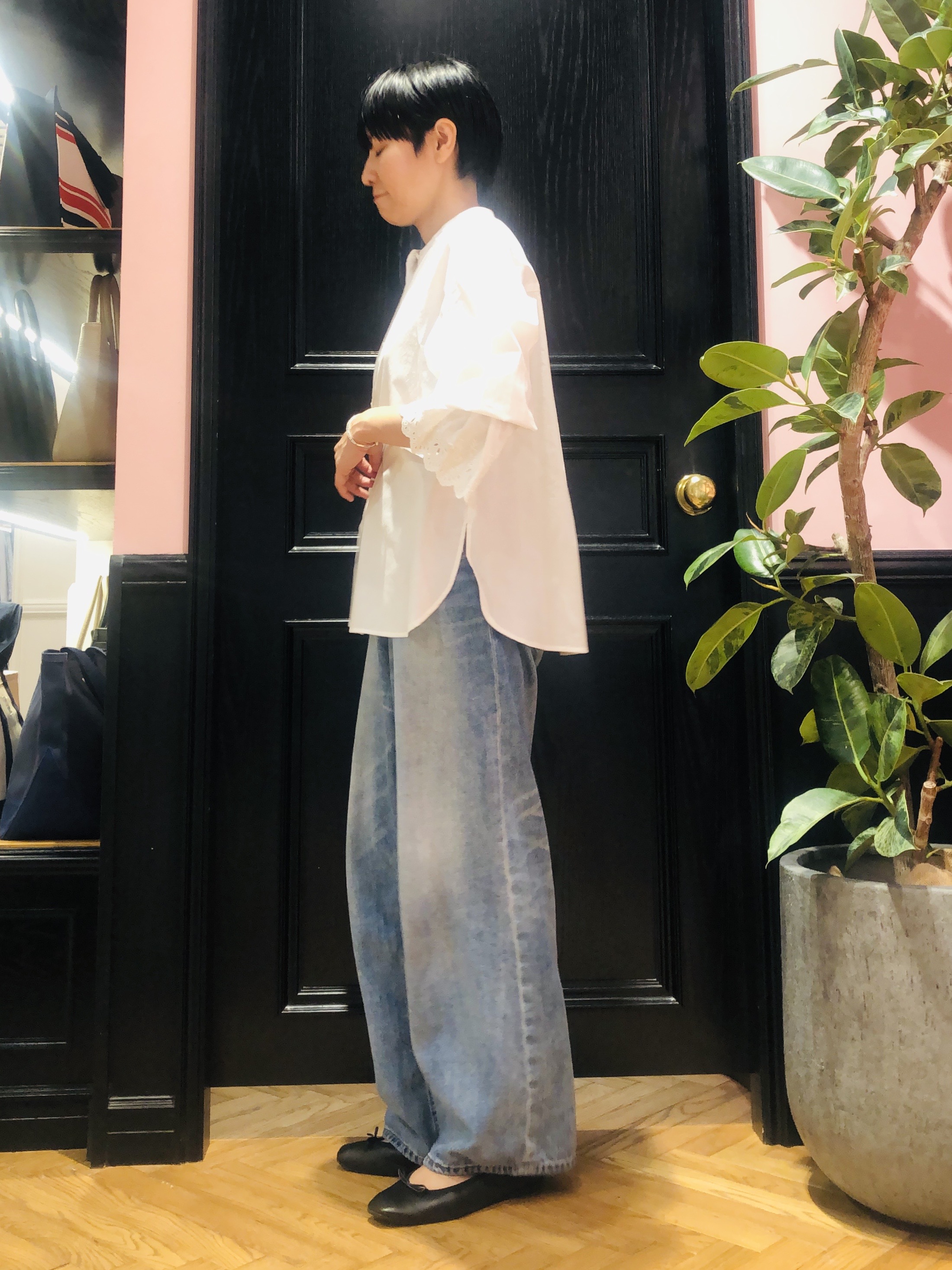 OGATAさんの「DRESSTERIOR｜エンブロイダリースリーブ ブラウス」を使ったコーディネート