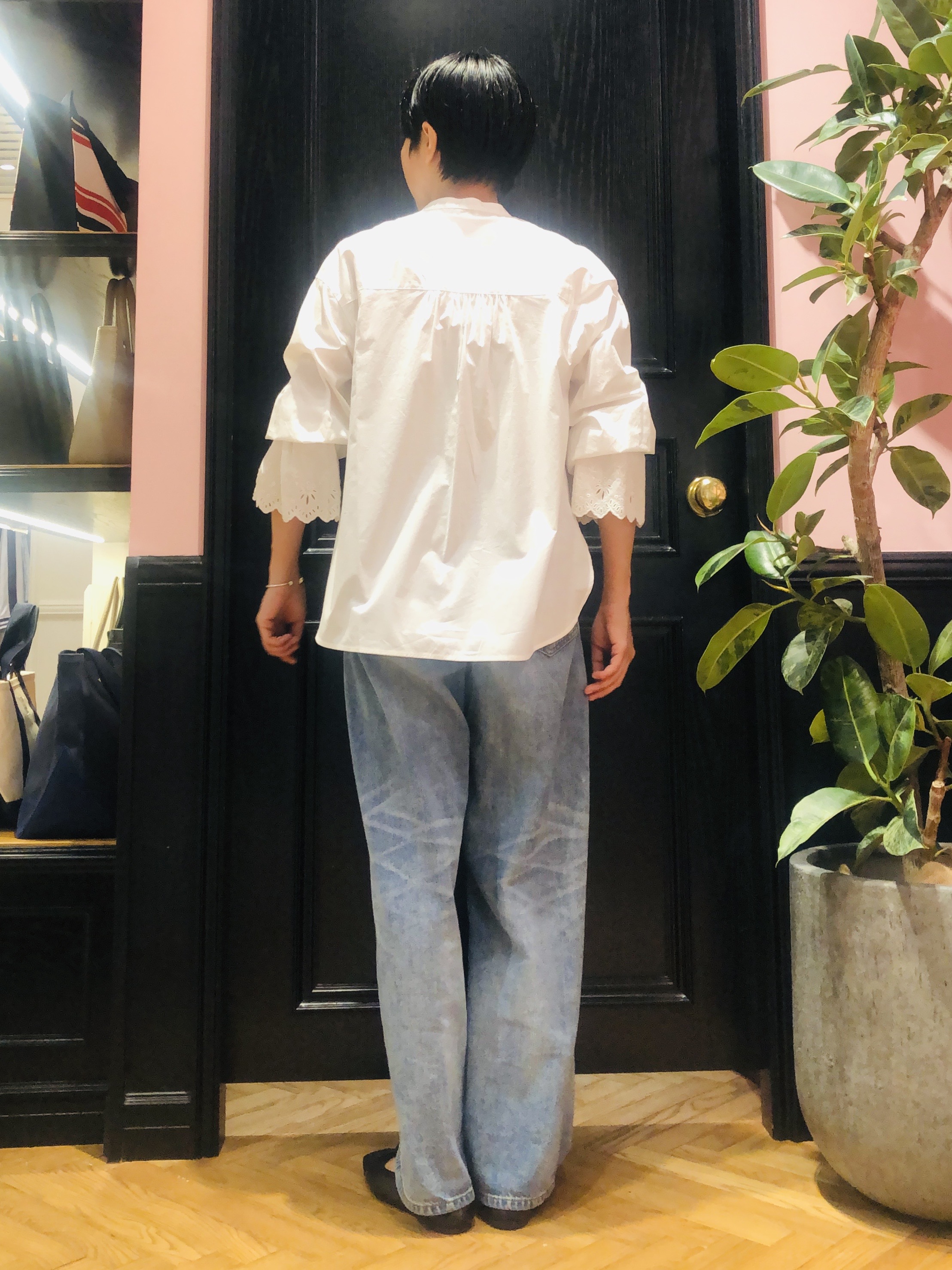OGATAさんの「DRESSTERIOR｜エンブロイダリースリーブ ブラウス」を使ったコーディネート