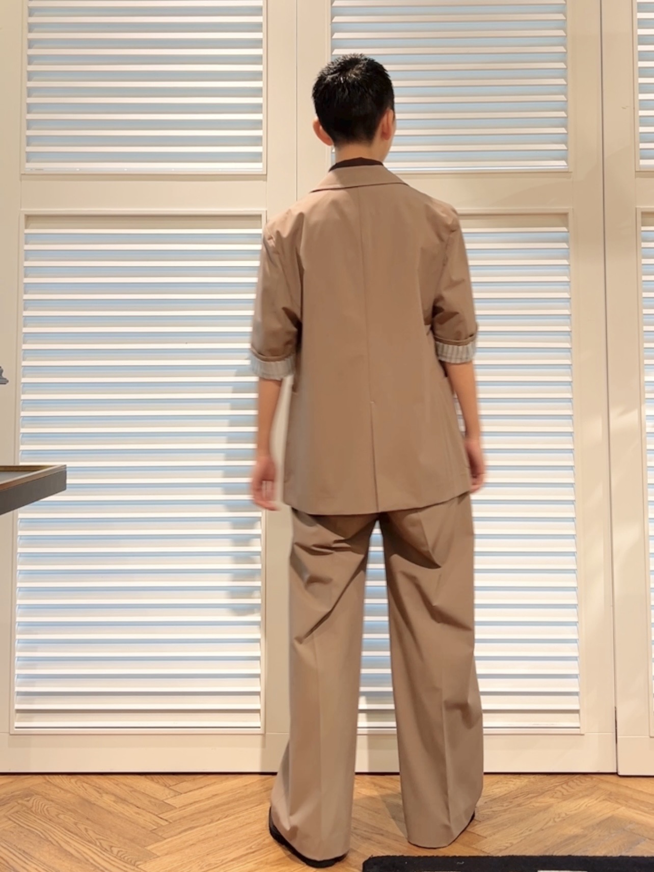 OCHIAIさんの「DRESSTERIOR｜【接触冷感/セットアップ可】 2WAYストレッチスリークオータージャケット」を使ったコーディネート
