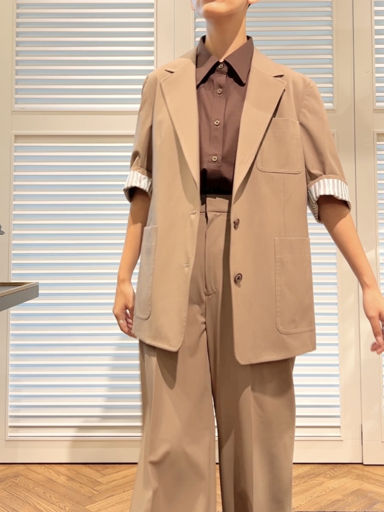 OCHIAIさんの「DRESSTERIOR｜【接触冷感/セットアップ可】 2WAYストレッチスリークオータージャケット」を使ったコーディネート