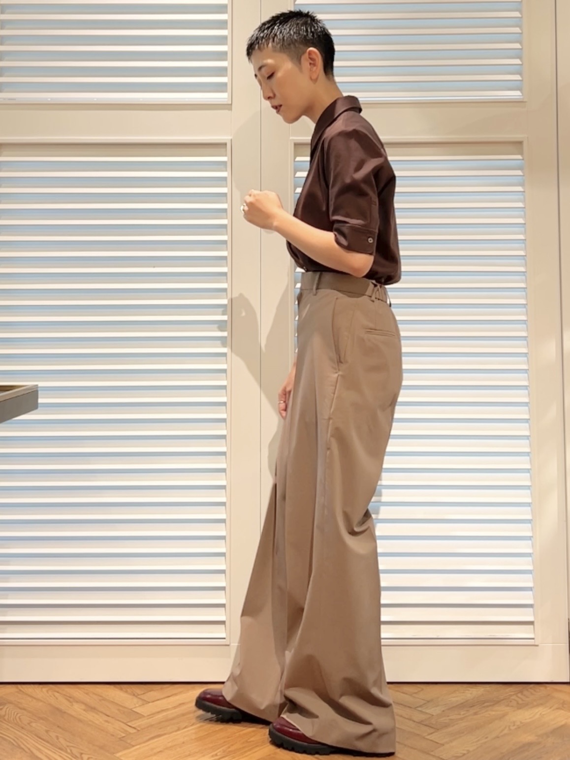 OCHIAIさんの「DRESSTERIOR｜【接触冷感／抗菌防臭／消臭】ICE CLEAR COTTON ハーフスリーブシャツ」を使ったコーディネート