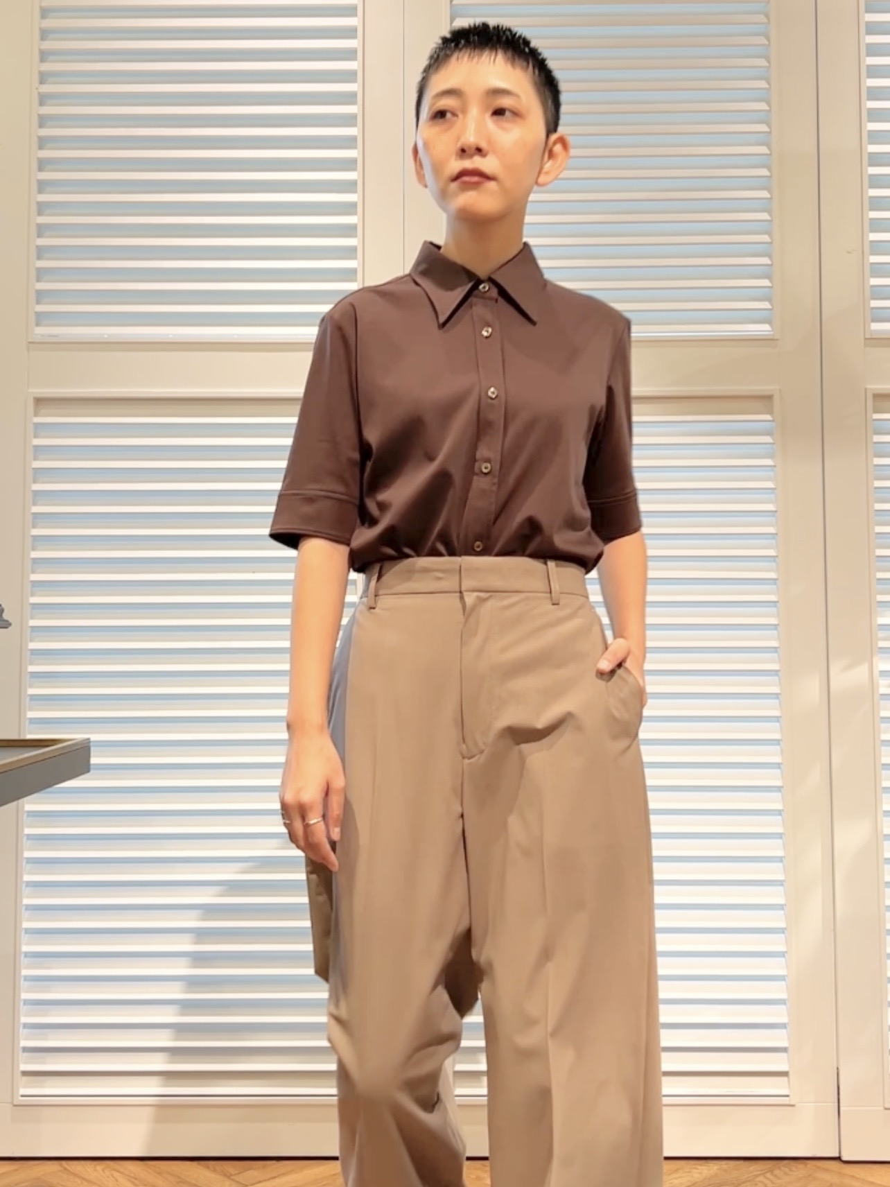 OCHIAIさんの「DRESSTERIOR｜【接触冷感／抗菌防臭／消臭】ICE CLEAR COTTON ハーフスリーブシャツ」を使ったコーディネート