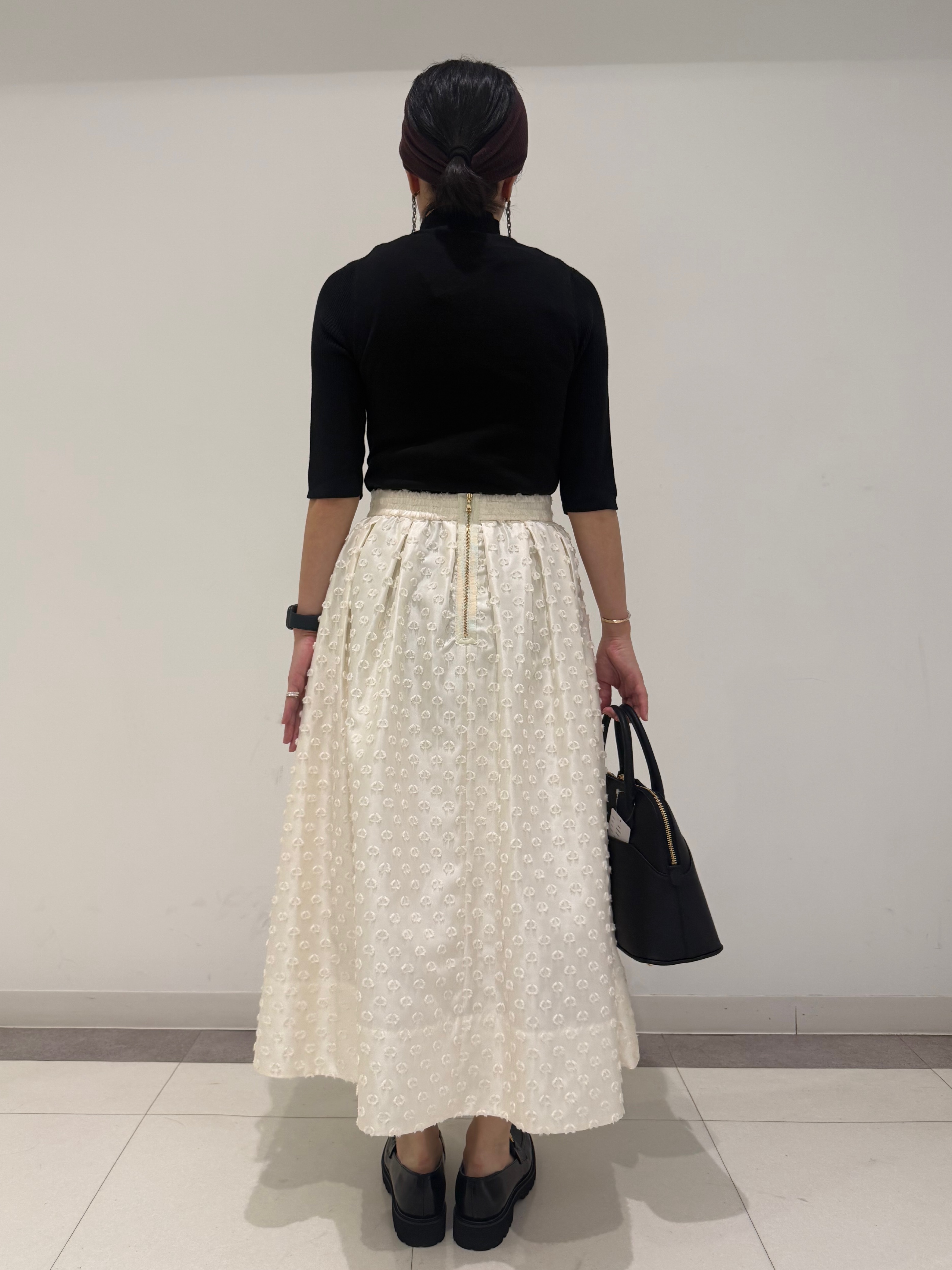MIYAKAWAさんの「DRESSTERIOR｜【接触冷感】クールタッチカットハーフスリーブプルオーバー」を使ったコーディネート