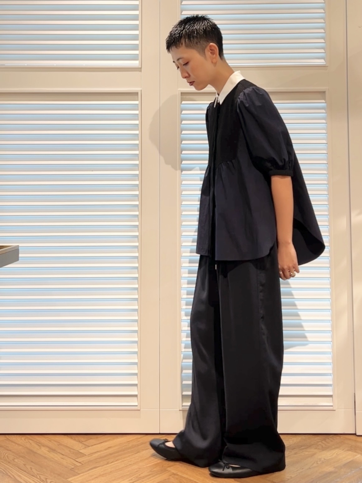 OCHIAIさんの「DRESSTERIOR｜【着映え】パフスリーブ ブザムブラウス」を使ったコーディネート